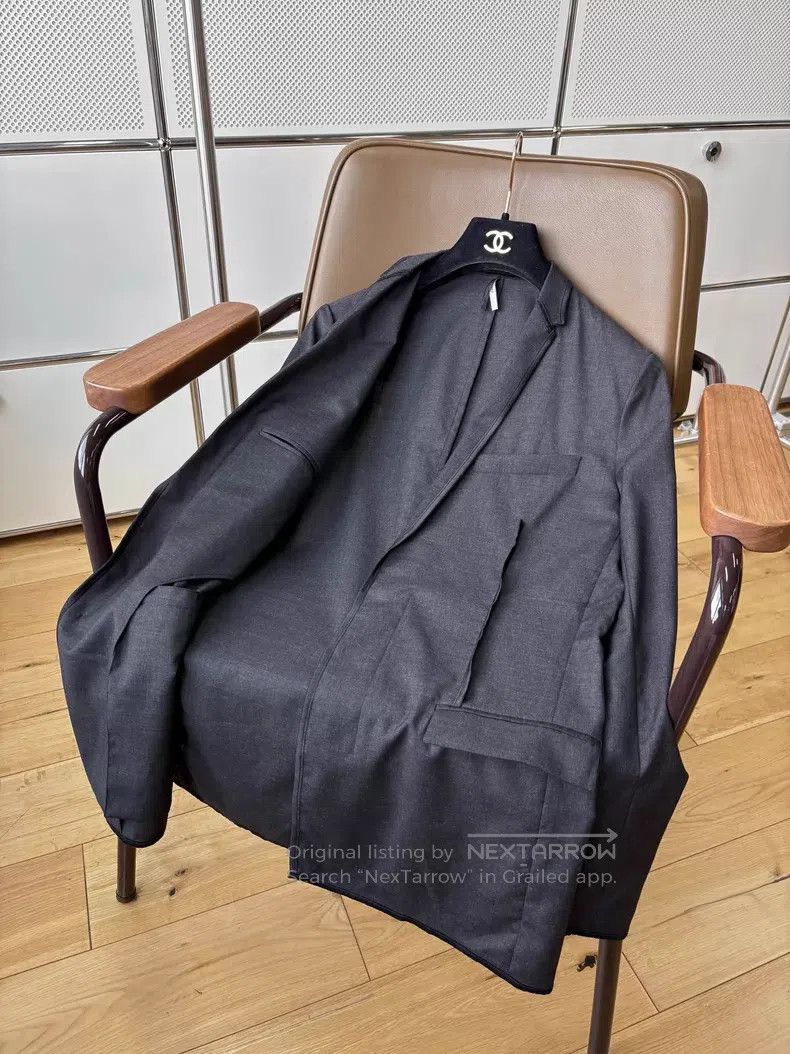 Dior Dior Black woollen suit jacket Size US S / EU 44-46 / 1 - 5 Thumbnail
