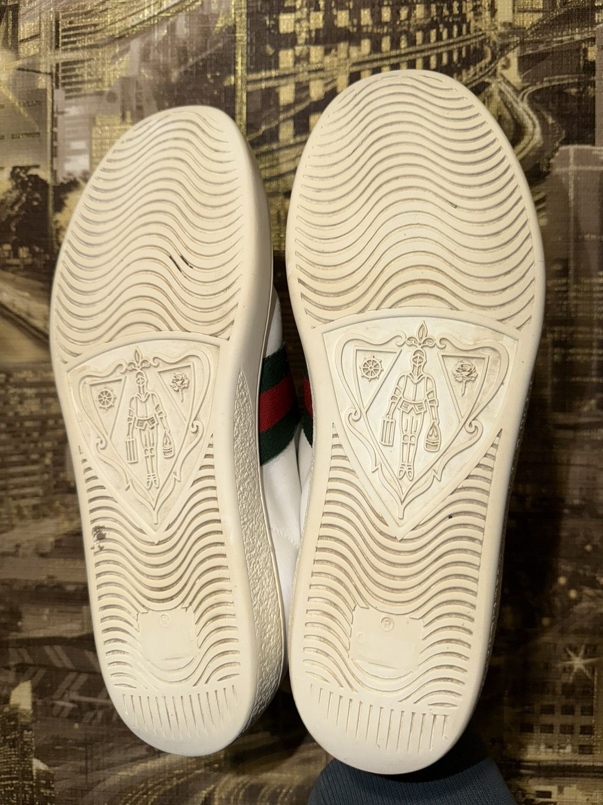 Gucci Gucci Ace Bee White Leather Low Top REd Green Snakeskin 37,5 Size US 7.5 / IT 37.5 - 9 Thumbnail
