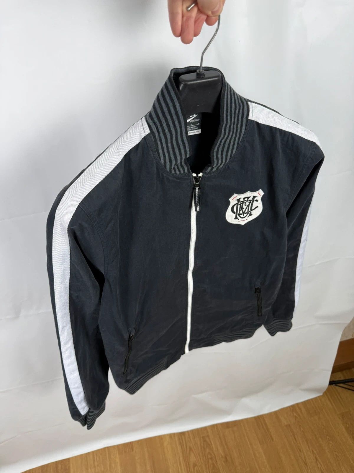 Nike Nike Manchester United Bomber Jacket size M Size US M / EU 48-50 / 2 - 6 Thumbnail