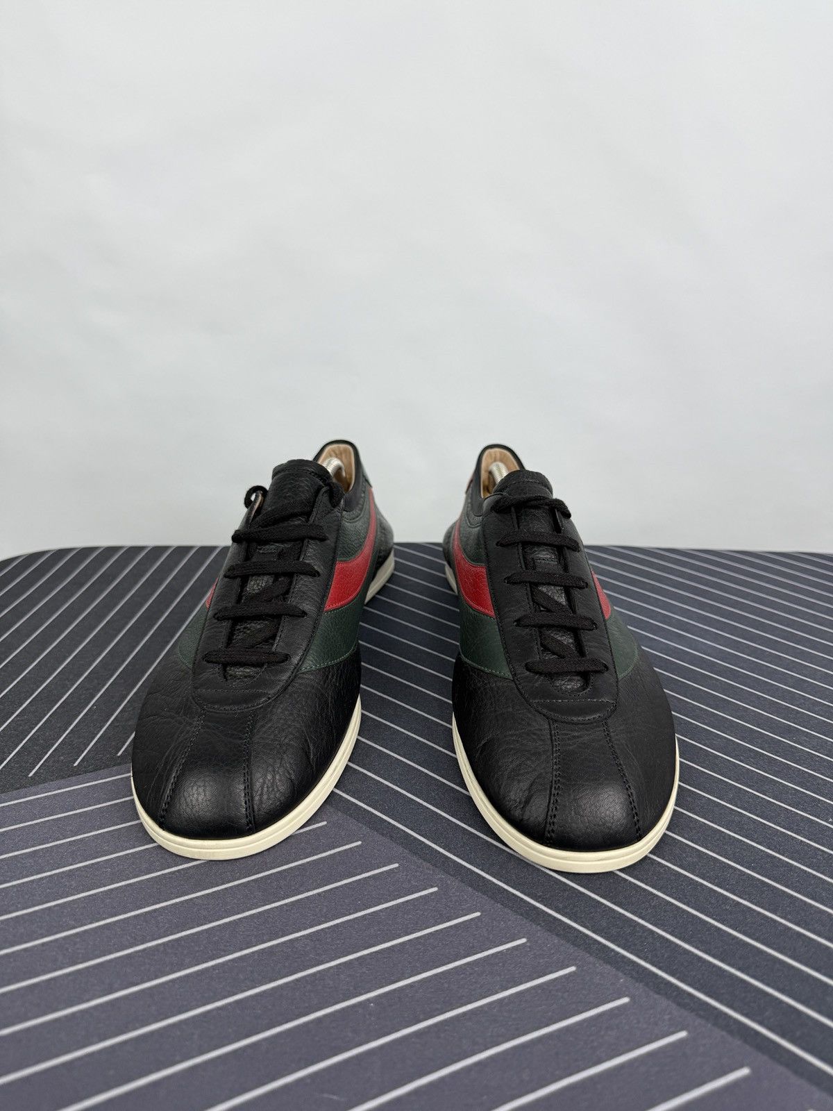 Gucci 🇮🇹 Gucci Leather Falacer Web Sneakers Made in Italy Rare Size US 8 / EU 41 - 4 Thumbnail