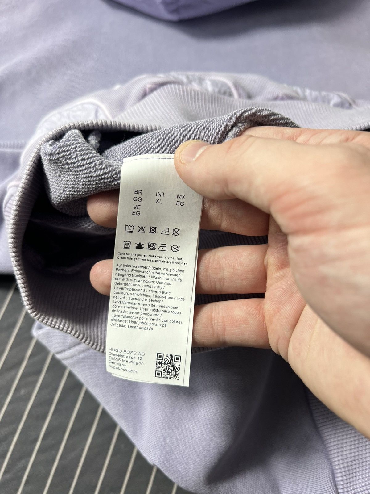 Hugo Boss BOSS Hoodie Lilac Purple Nylon Logo Hood Factory Washed Look Size US XL / EU 56 / 4 - 12 Thumbnail