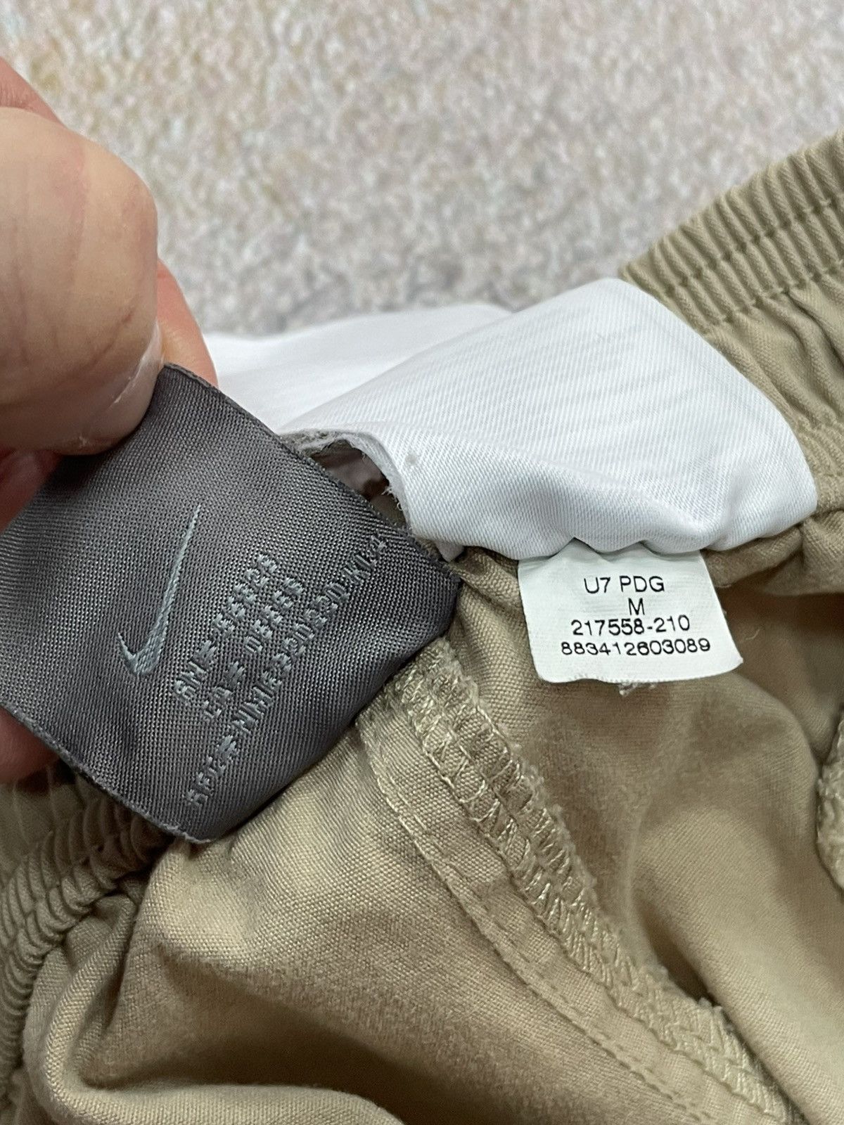 Nike Vintage Nike Small Logo Beige Cargo Pants Size US 32 / EU 48 - 8 Thumbnail