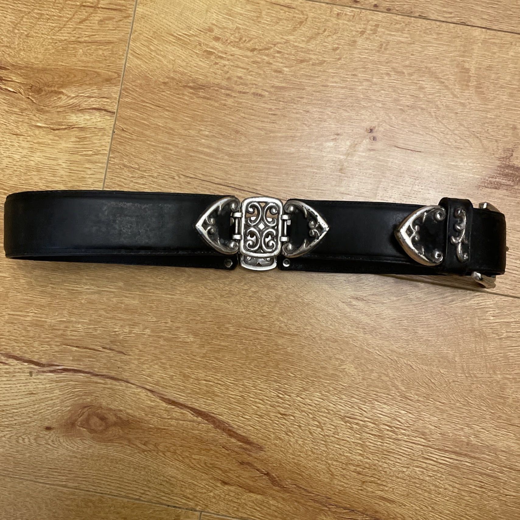Brighton VINTAGE Brighton Belt Concho Black Leather Silver Link Scroll Work 90s USA made Women S Small Metal 90s Accessories Size ONE SIZE - 6 Thumbnail
