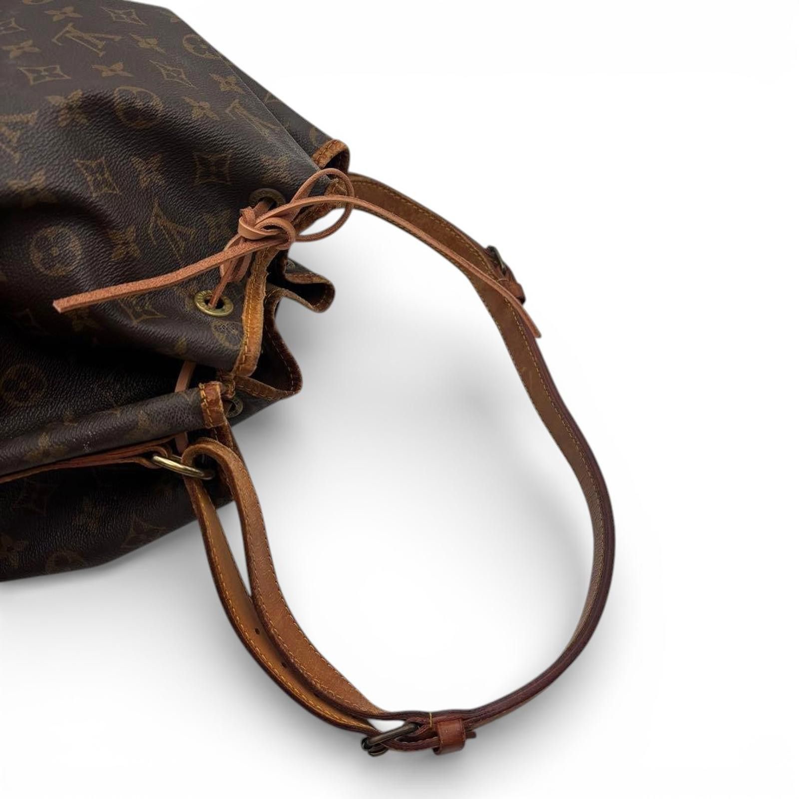 Louis Vuitton Louis Vuitton - Vintage Monogram Noé Bucket Bag Size ONE SIZE - 8 Thumbnail