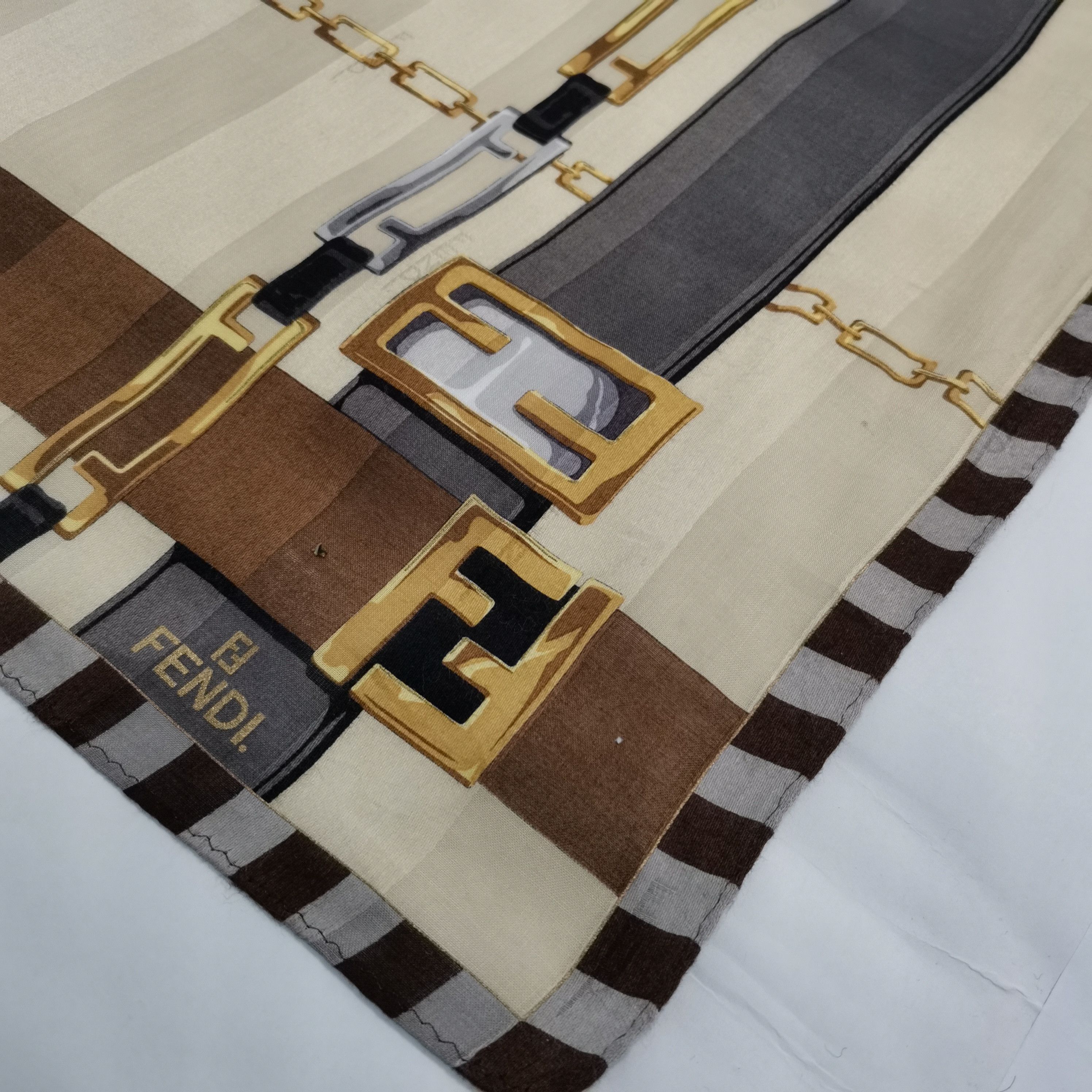 Fendi FENDI HANDKERCHIEF/ BANDANA/ SCARF Size ONE SIZE - 8 Thumbnail