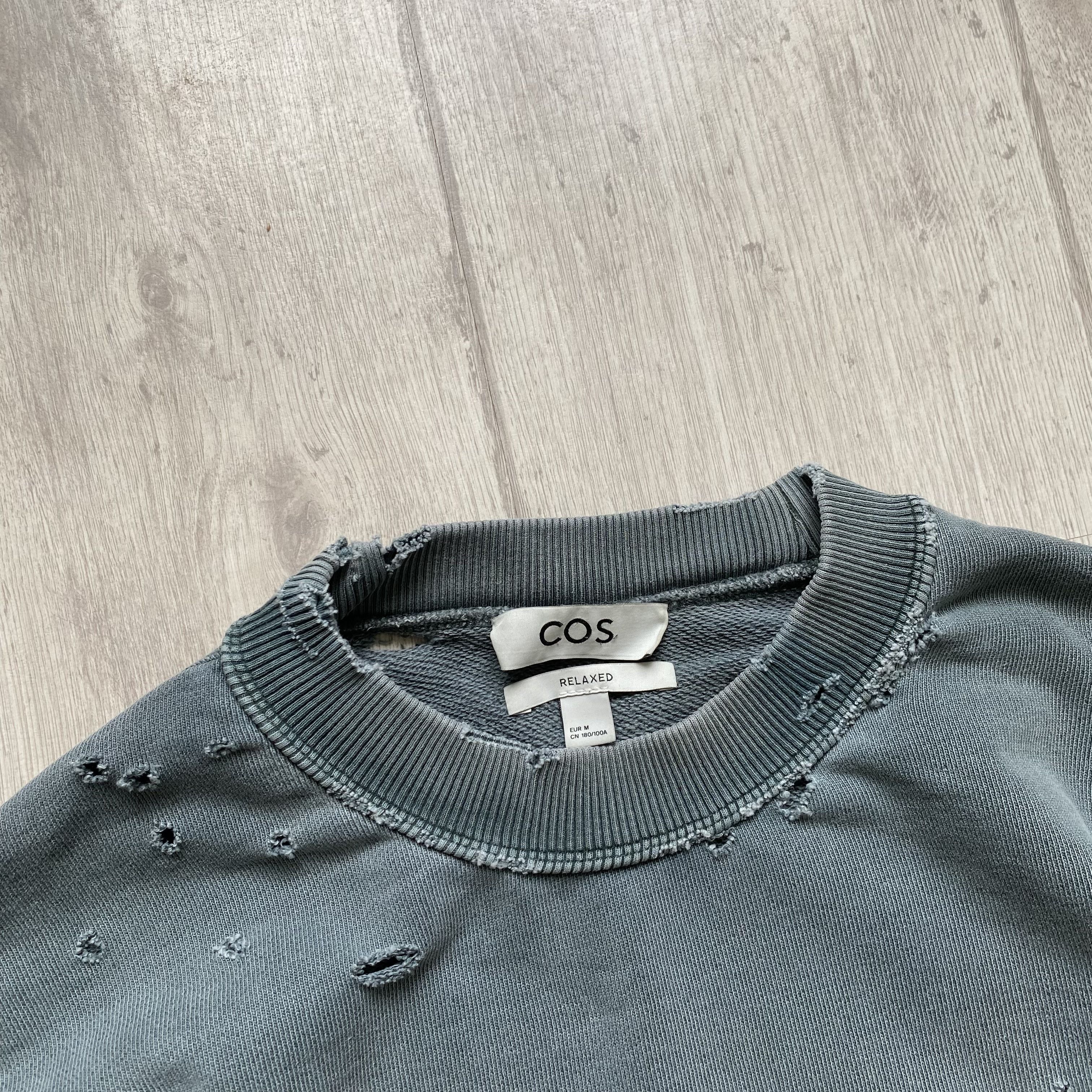 Cos Designer COS Heavy Boxy Sweatshirt Distressed Custom Size US M / EU 48-50 / 2 - 7 Thumbnail