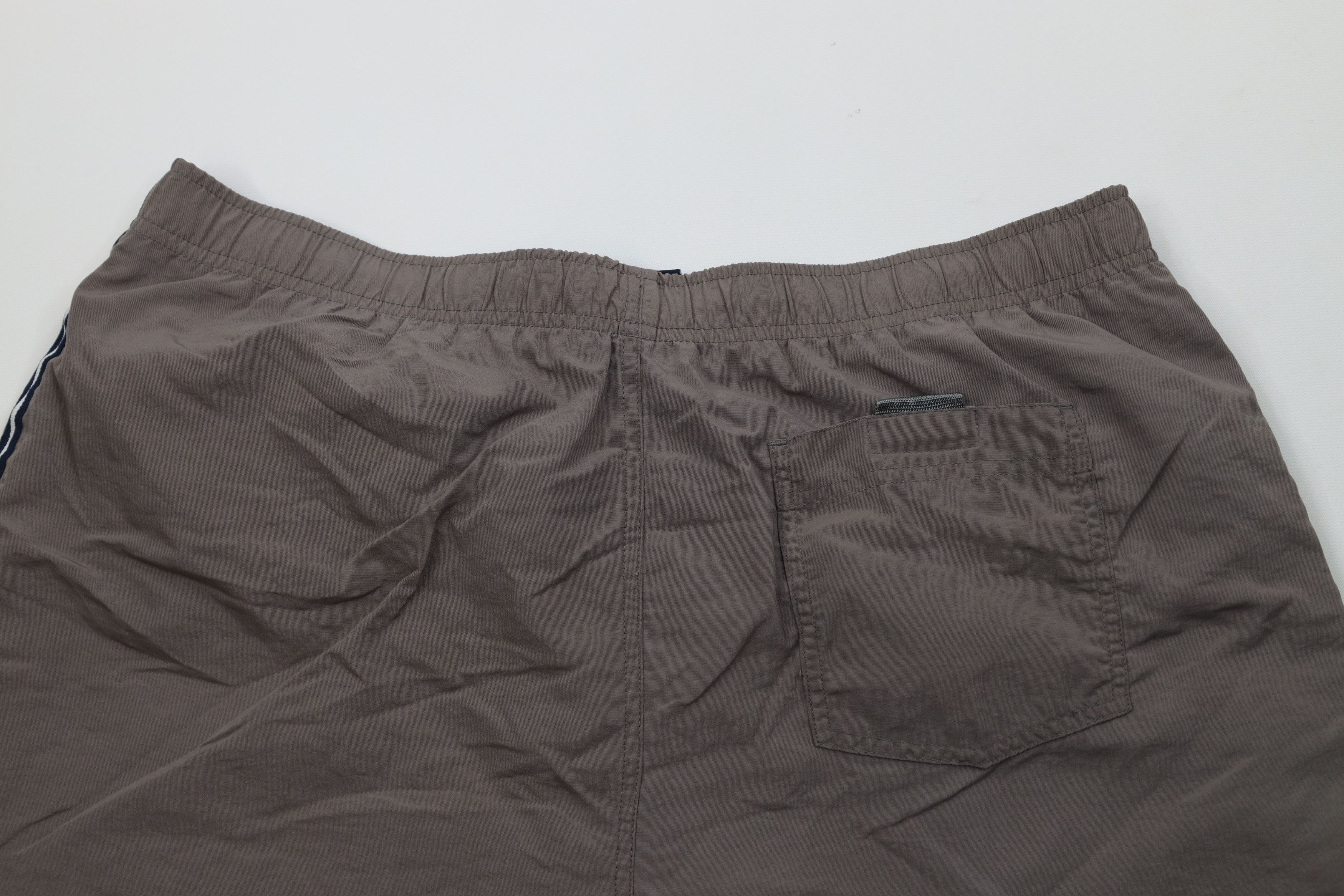 Gap Vintage 90s Y2K Gap Above Knee Lined Shorts Trunks Gray Size US 36 / EU 52 - 8 Thumbnail