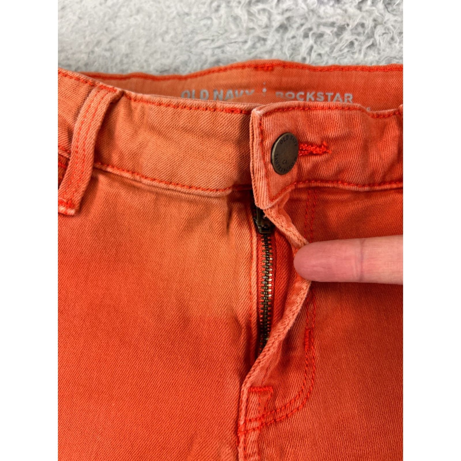 Old Navy Old Navy Jeans Womens 2 Orange Mid Rise Skinny Denim Rockstar 90s Retro Size 26" / US 2 / IT 38 - 6 Thumbnail
