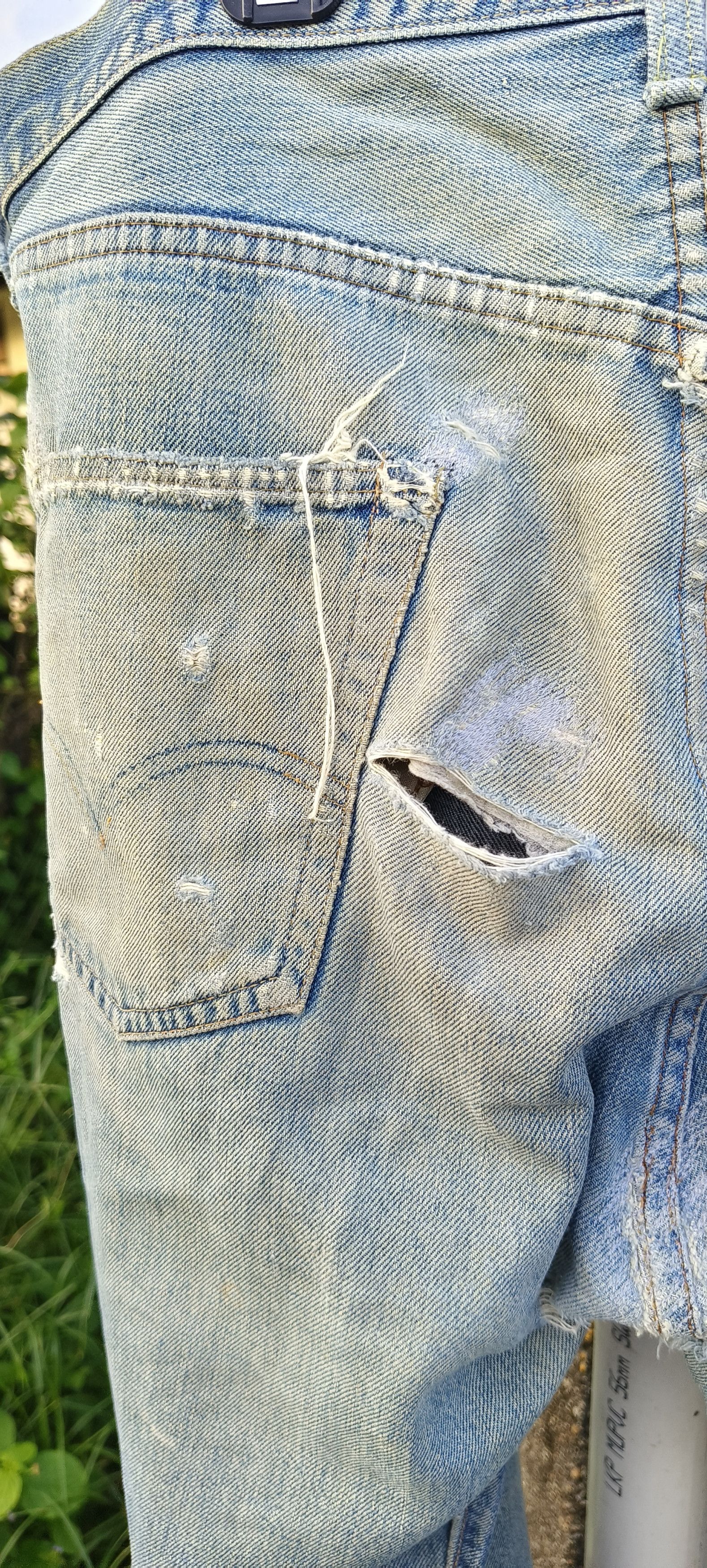 4GSELLER Vintage 70s Rindam Levi's jeans button number 6 Selvedge Size US 35 - 19 Thumbnail
