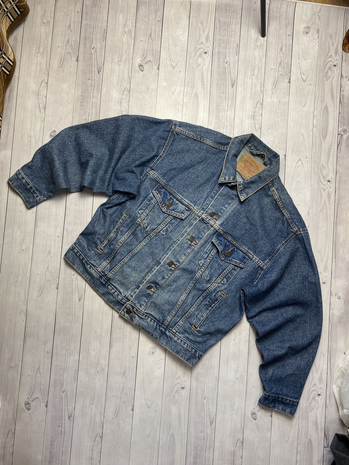 Levi's Made in USA 🇺🇸 Levi’s denim jacket vintage jeans size M Size US M / EU 48-50 / 2 - 9 Thumbnail