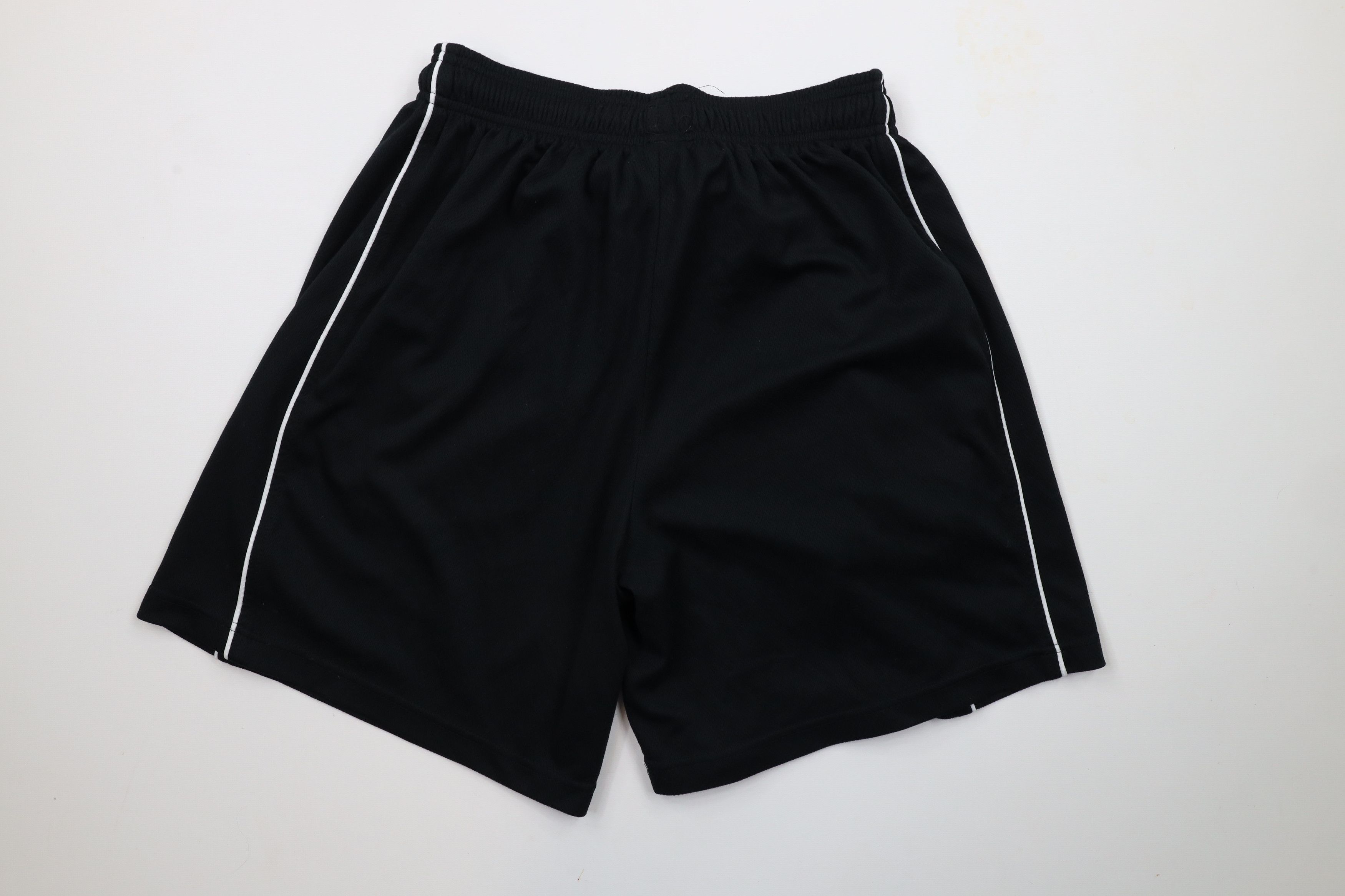 Reebok × Vintage Vintage 90s Reebok Logo Above Knee Heavyweight Shorts Black Size US 32 / EU 48 - 8 Thumbnail