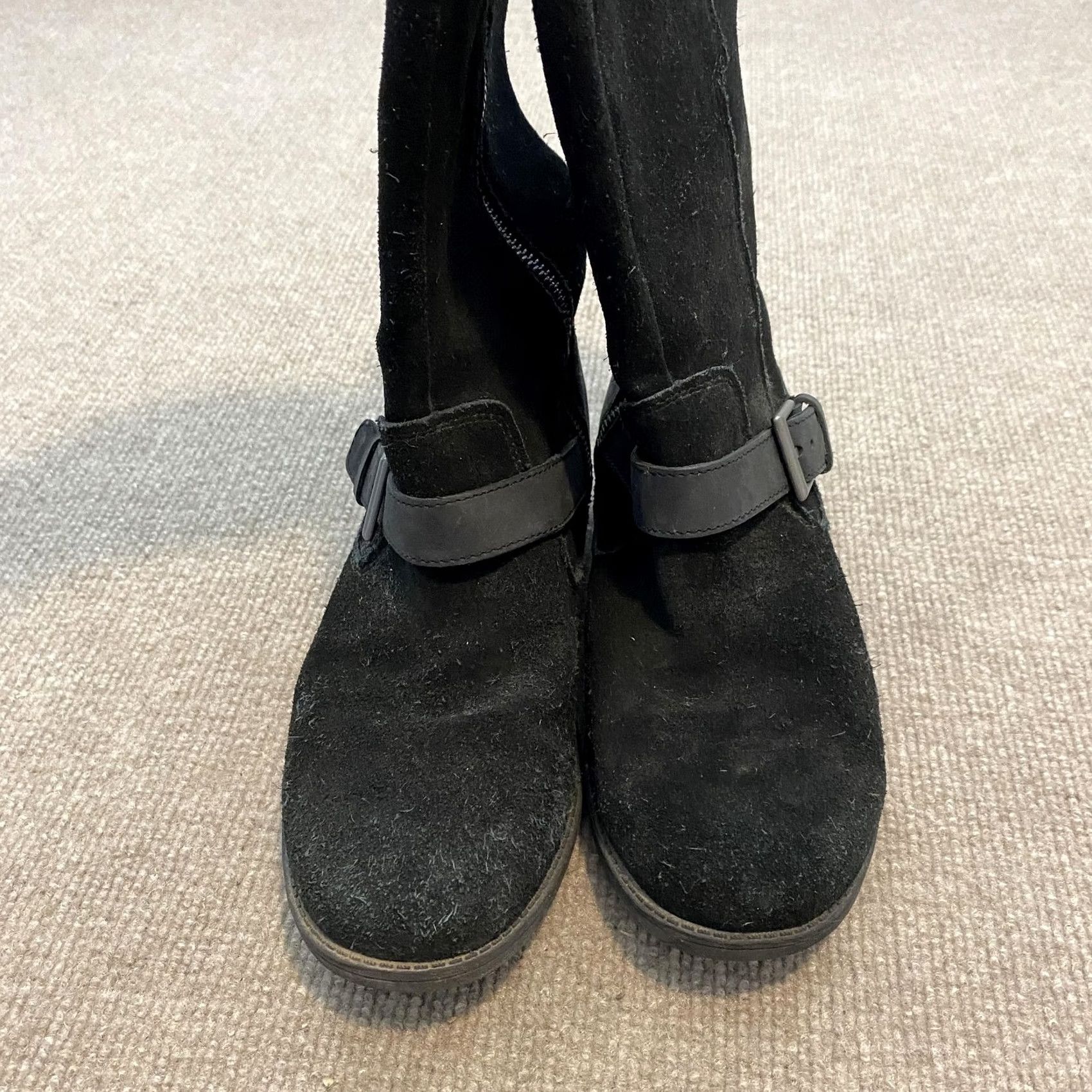 Ugg UGG Boots Womens 8 Black Suede Mid Calf Biker Zip Buckle Size US 8 / IT 38 - 5 Thumbnail