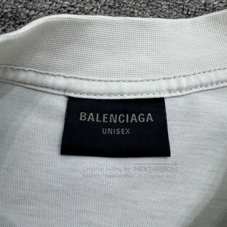 Balenciaga Balenciaga SS25 Printed Short Sleeve. Size US XS / EU 42 / 0 - 2 Thumbnail