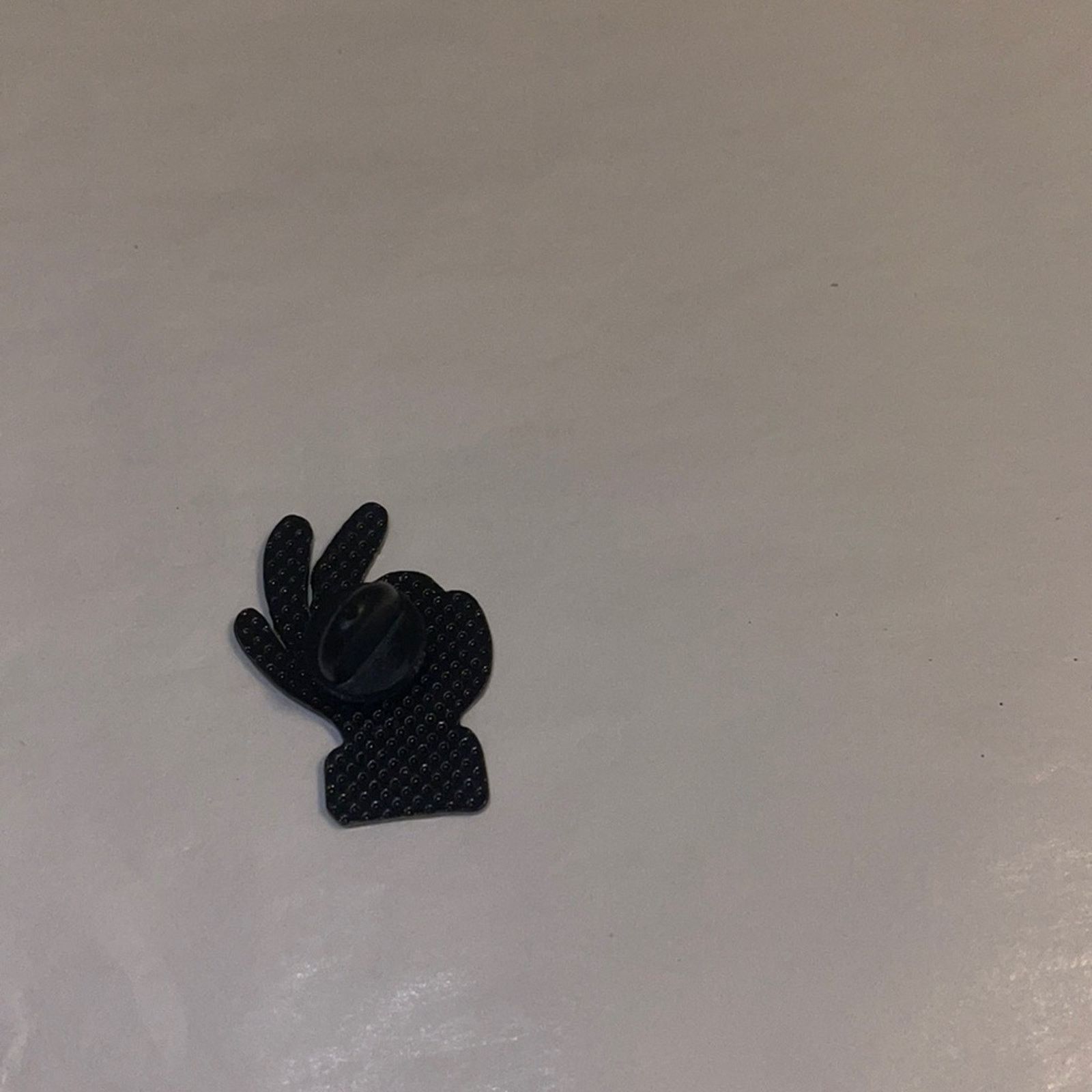 Other OK Pin Brooch Size ONE SIZE - 2 Thumbnail