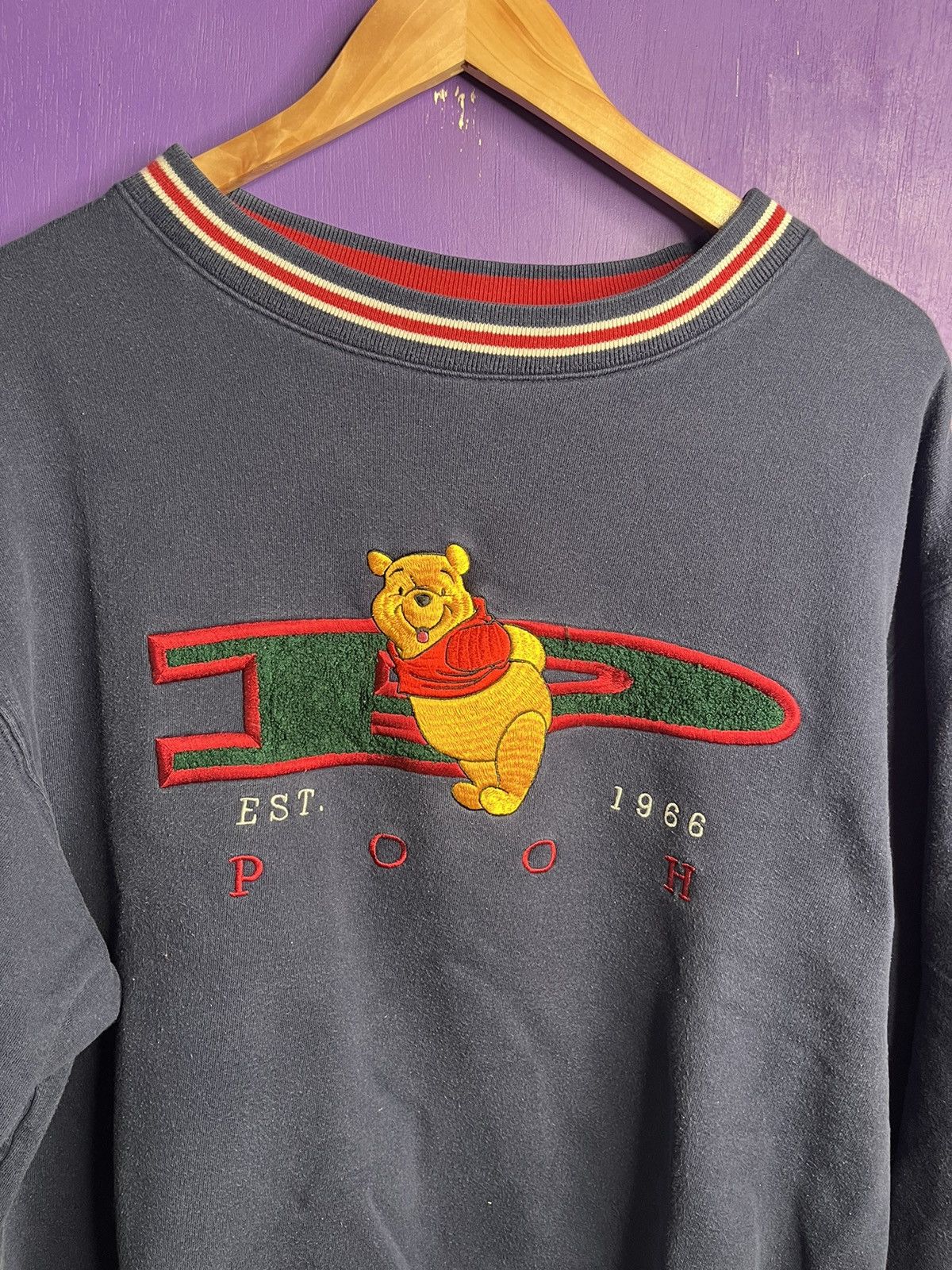 Disney × Vintage Vintage 90s Disney Winnie the Pooh circle logo crewneck Size US L / EU 52-54 / 3 - 3 Thumbnail