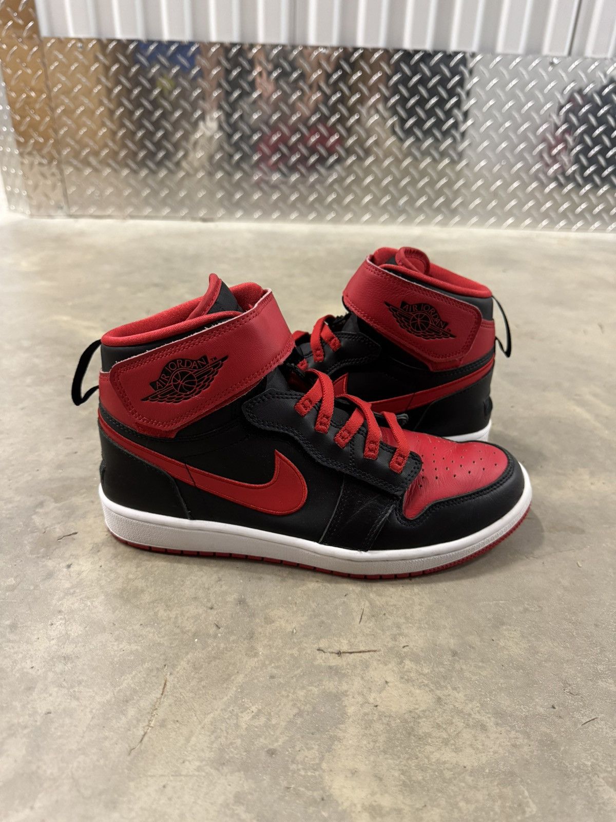Jordan 1 High Fly.ease Bred Size 8.5