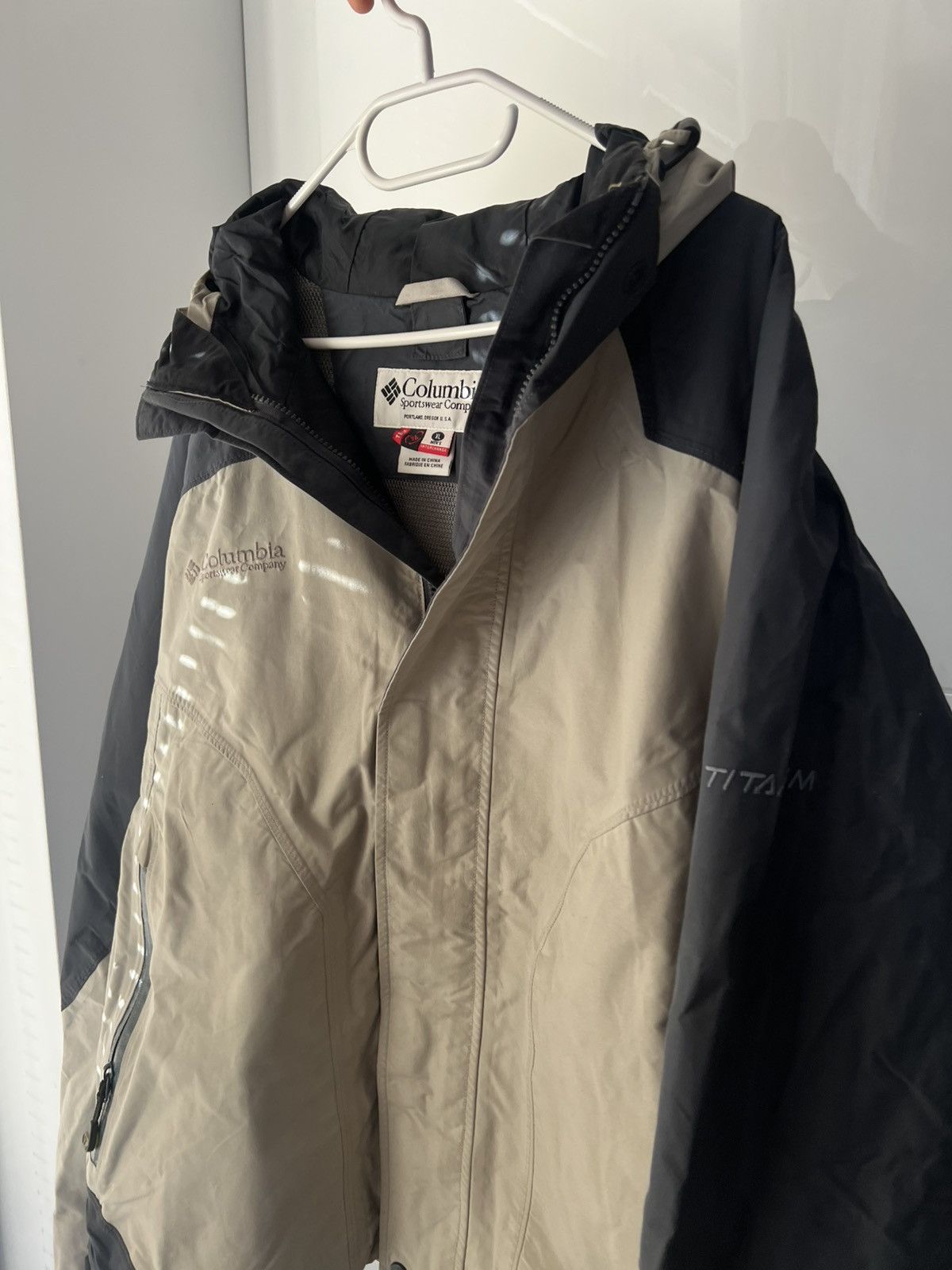 Columbia Vintage Columbia Waterproof Titanium Omni Tech Ski Jacket Size US XL / EU 56 / 4 - 6 Thumbnail