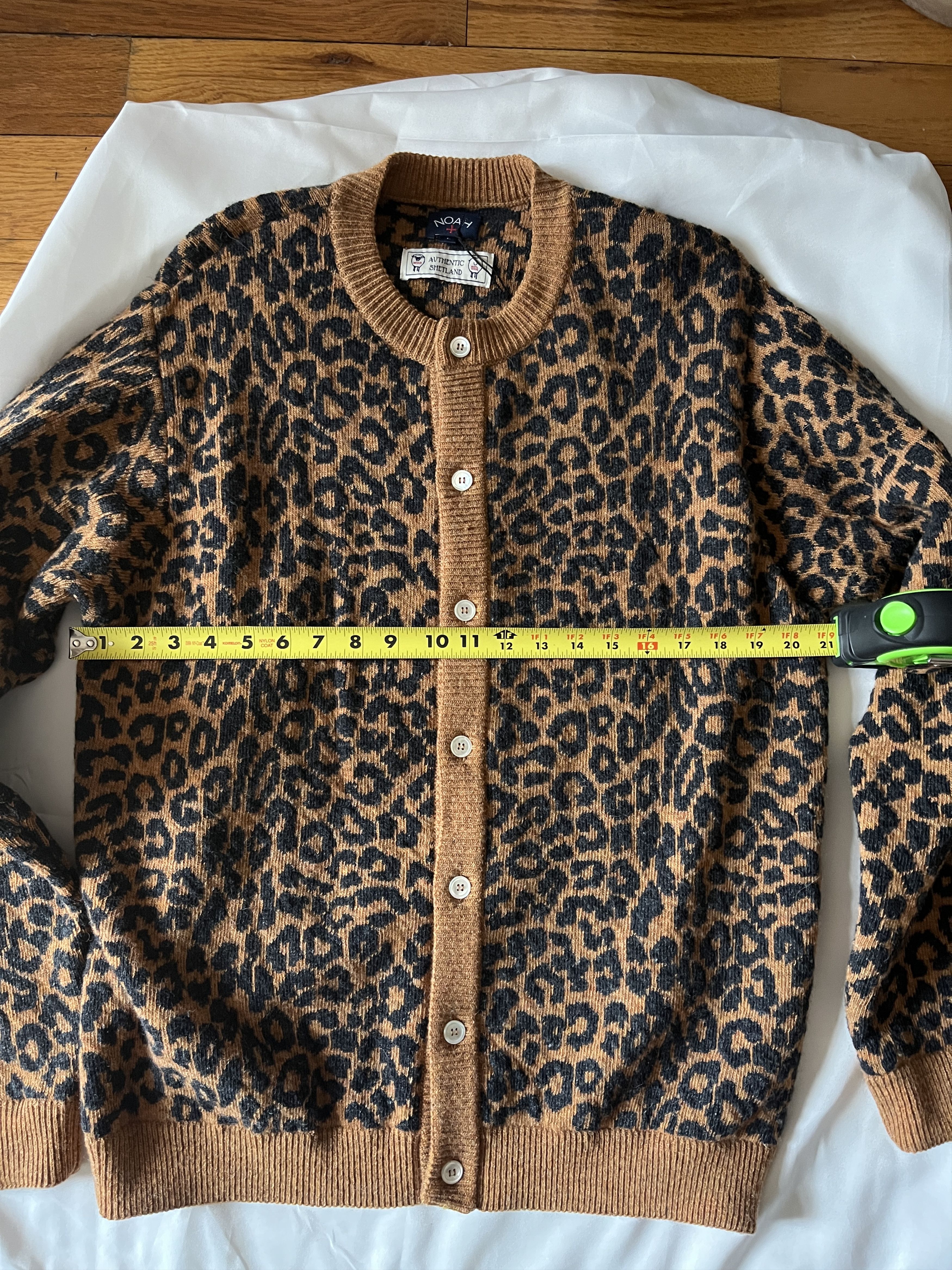 Noah Leopard Cardigan Sweater Size US L / EU 52-54 / 3 - 6 Thumbnail