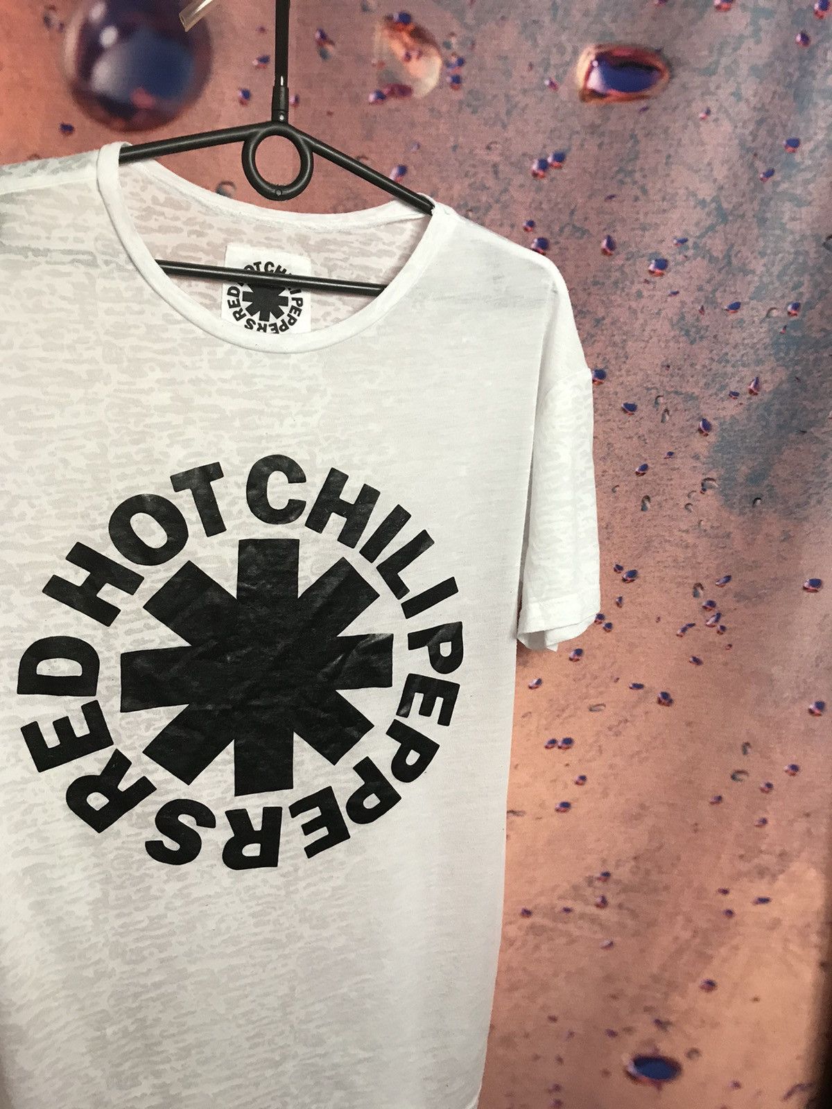 Band Tees Vintage Red Hot Chili Peppers band rock tee Size US S / EU 44-46 / 1 - 1 Thumbnail