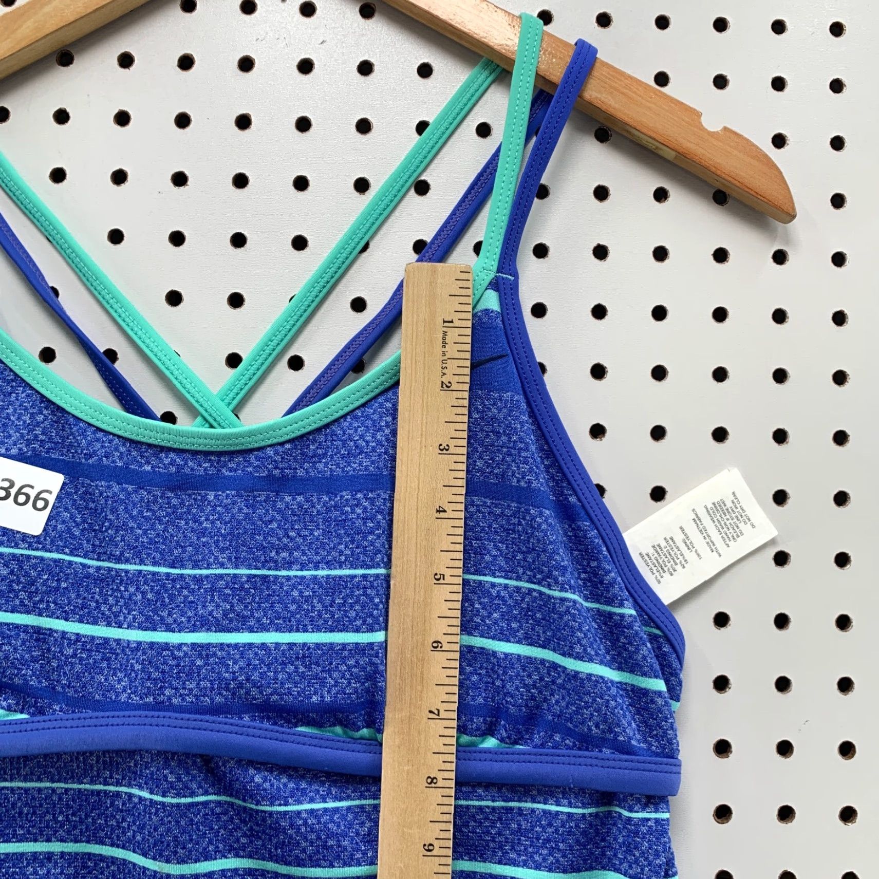 Nike Nike Athletic Tank Top Blue Green Striped Womens Large 14.5x19.5 Size L / US 10 / IT 46 - 7 Thumbnail