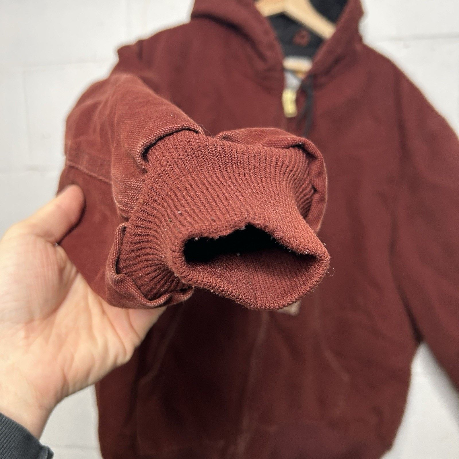 Carhartt Vintage Carhartt Quilted Hooded Active Jacket “Clay Red” Size US XL / EU 56 / 4 - 11 Thumbnail