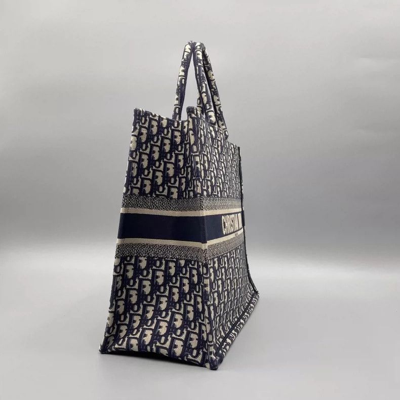 Dior Dior Canvas Embroidered Tote Bag Large Size-2505 Size ONE SIZE - 8 Thumbnail
