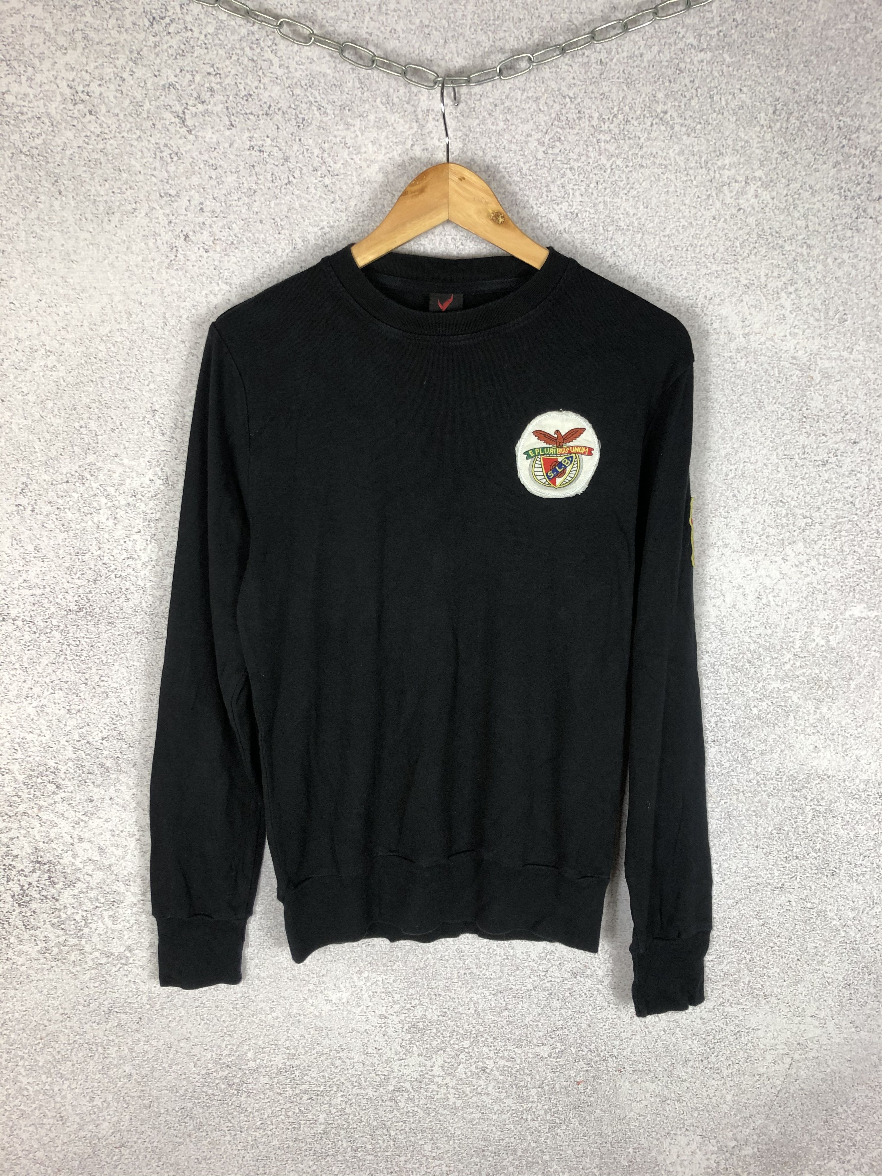 Vintage Vintage Benfica Lisbon Retro Jersey Football Longsleeve Tee Size US M / EU 48-50 / 2 - 1 Thumbnail