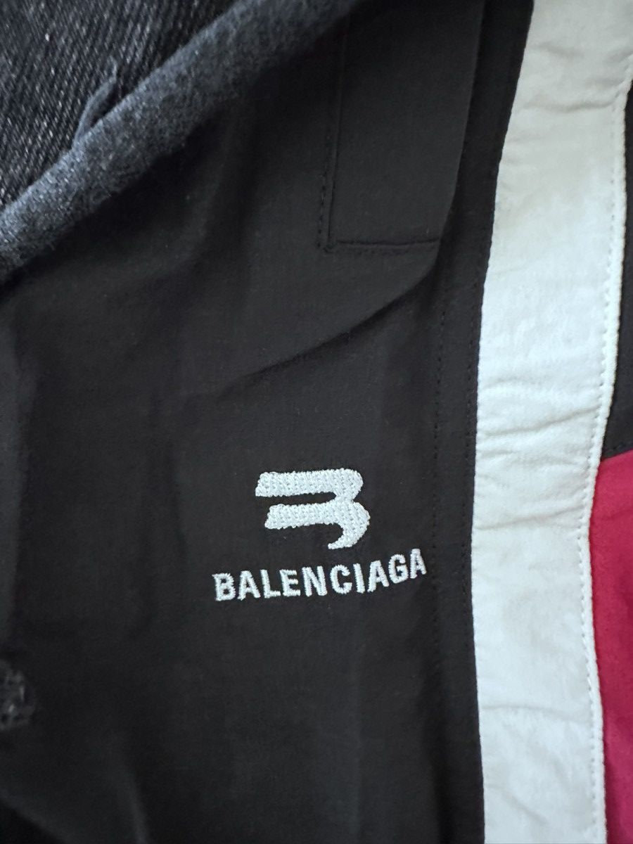 Balenciaga Balenciaga - Distressed Denim Slashed In Black Sweats Size US 28 / EU 44 - 3 Thumbnail