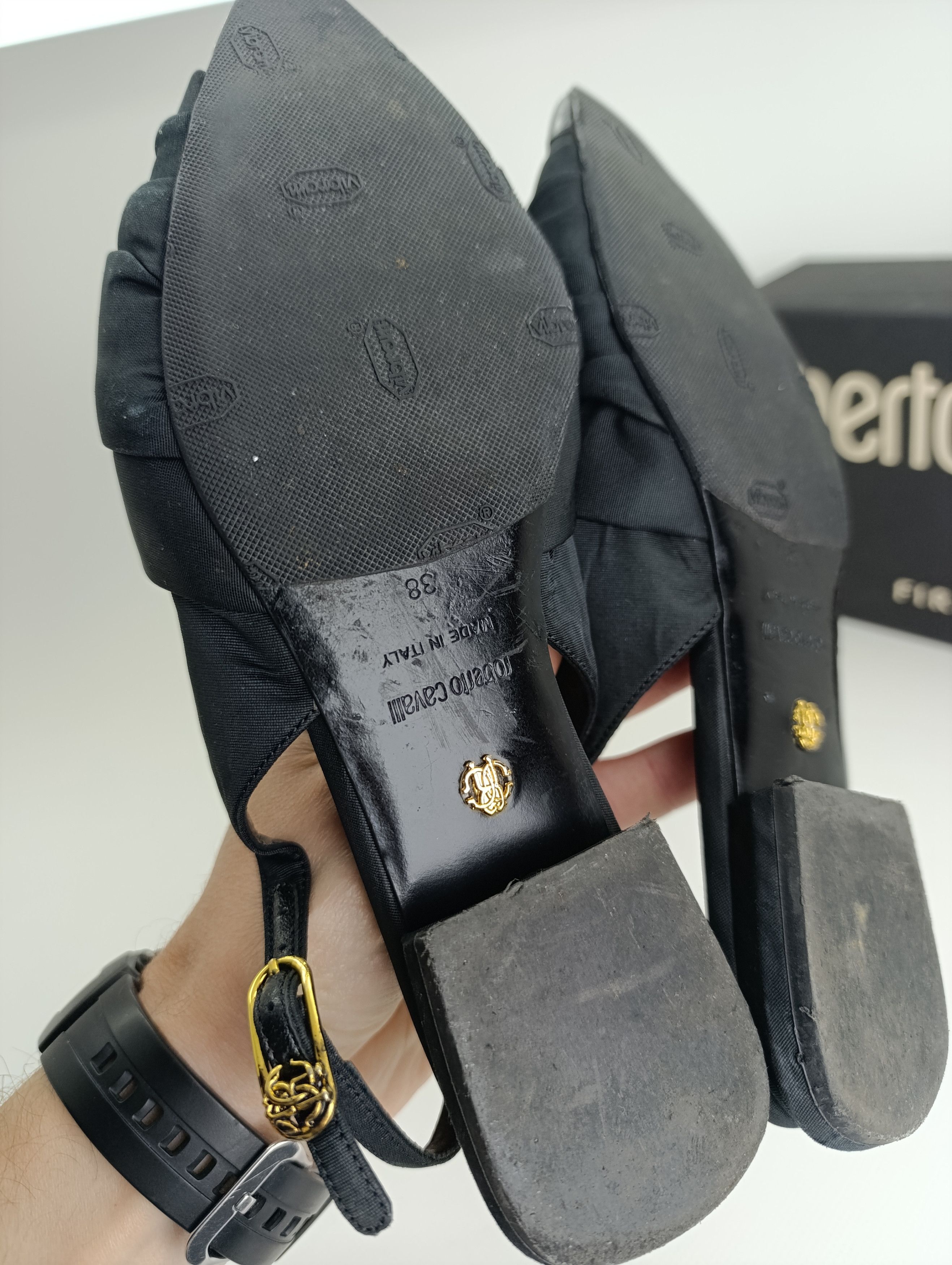 Roberto Cavalli ROBERTO CAVALLI WOMENS MULES PETTEGOLA Size US 8 / IT 38 - 16 Thumbnail
