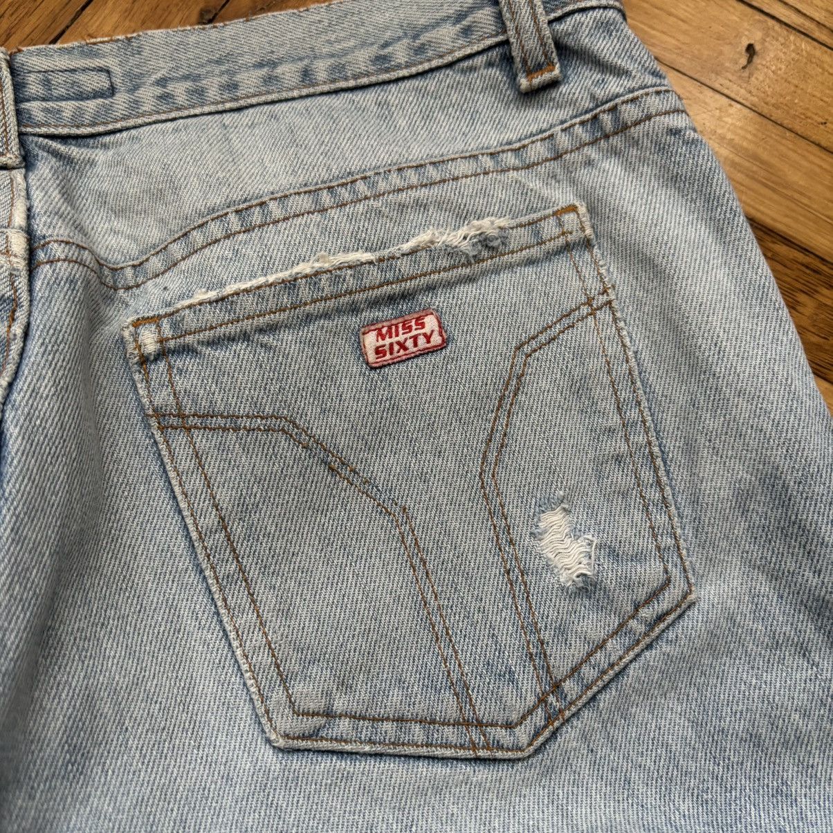 Le Grande Bleu (L.G.B.) × Miss Sixty Vintage Y2K Distressed Miss Sixty Flared Jeans Size 30" / US 8 / IT 44 - 7 Thumbnail