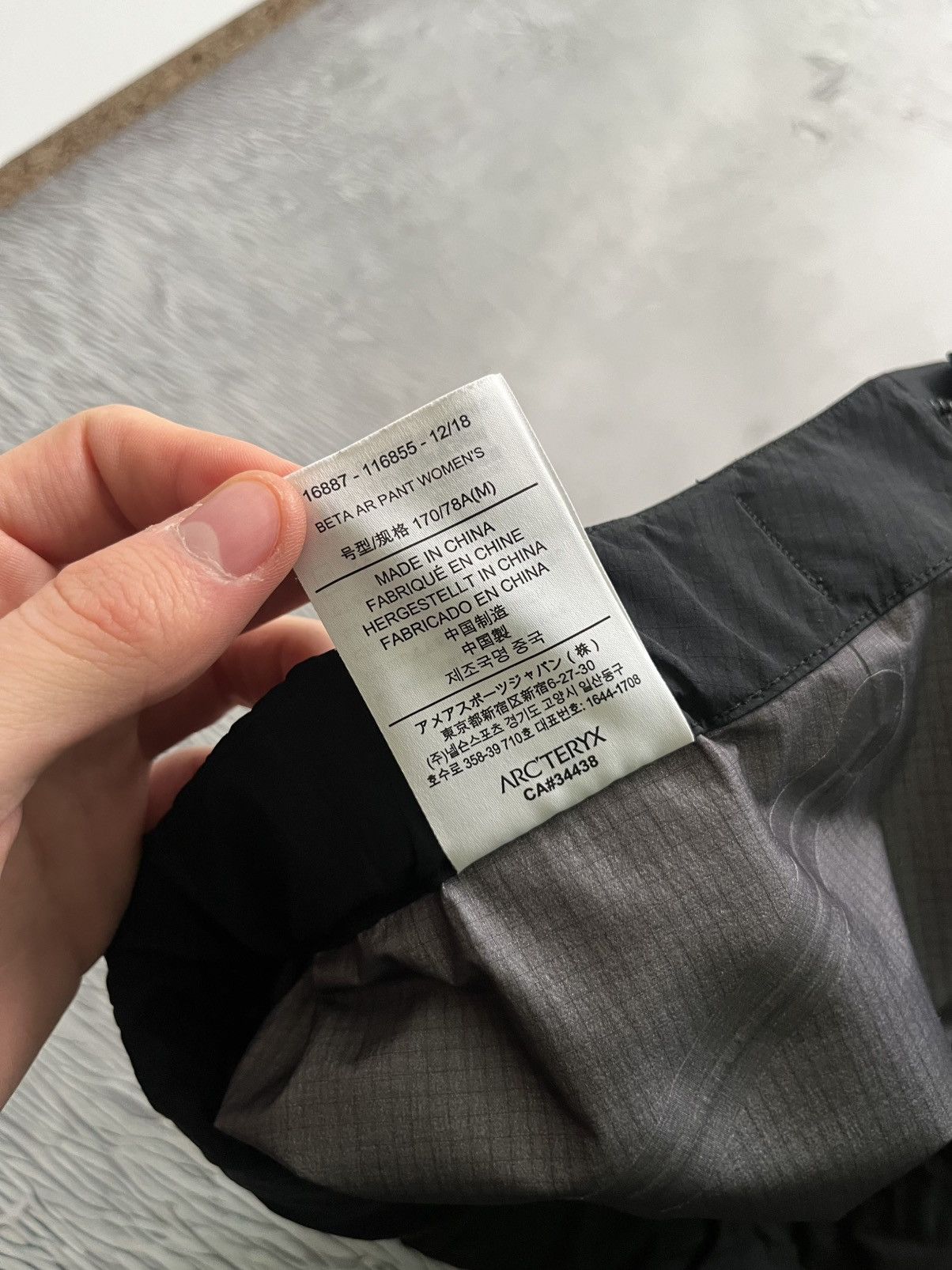 Arc'teryx Arc’teryx Beta AR Gore-Tex Pro Outdoor Life Pants Black Size 26" / US 2 / IT 38 - 17 Thumbnail