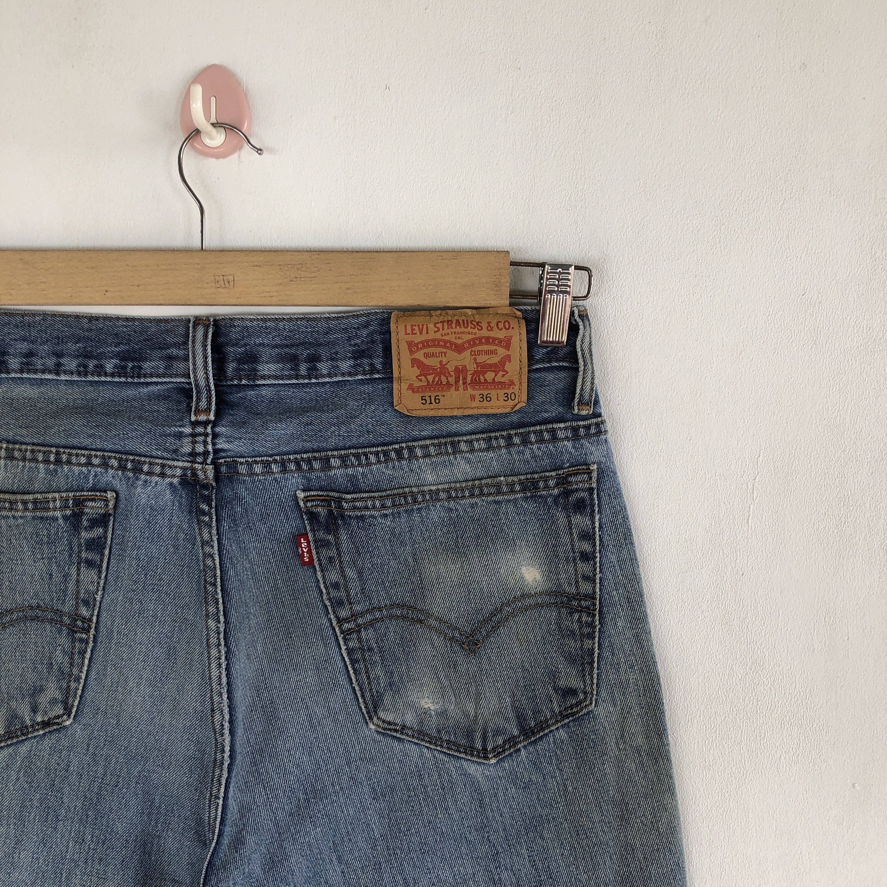 Levi's Vintage Levis Light Wash Jeans Levi's 516 Denim Pants Size US 32 / EU 48 - 5 Thumbnail