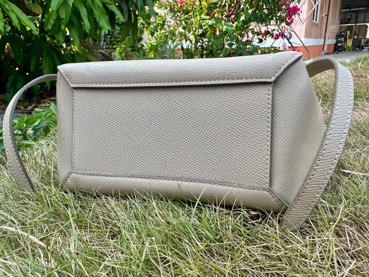 Celine Authentic Celine Grained Calfskin Micro Belt Bag Size ONE SIZE - 5 Thumbnail