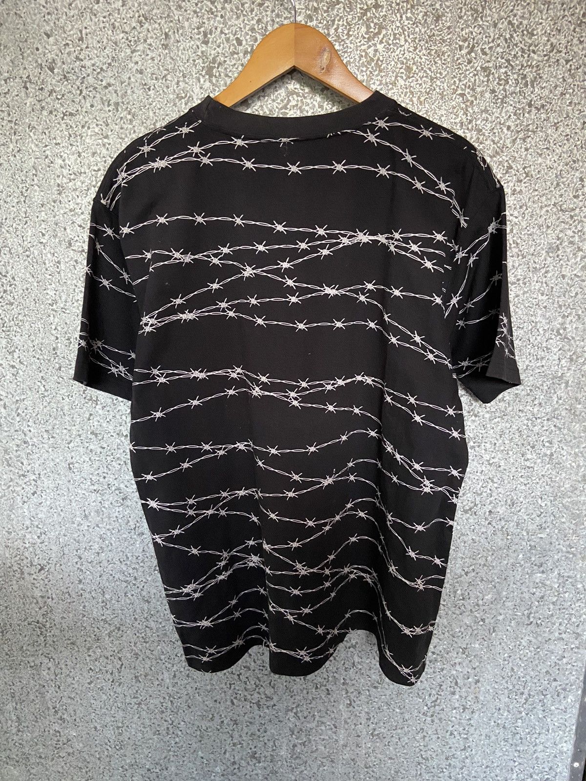 Japanese Brand Funky Boss t shirt Size US L / EU 52-54 / 3 - 3 Thumbnail