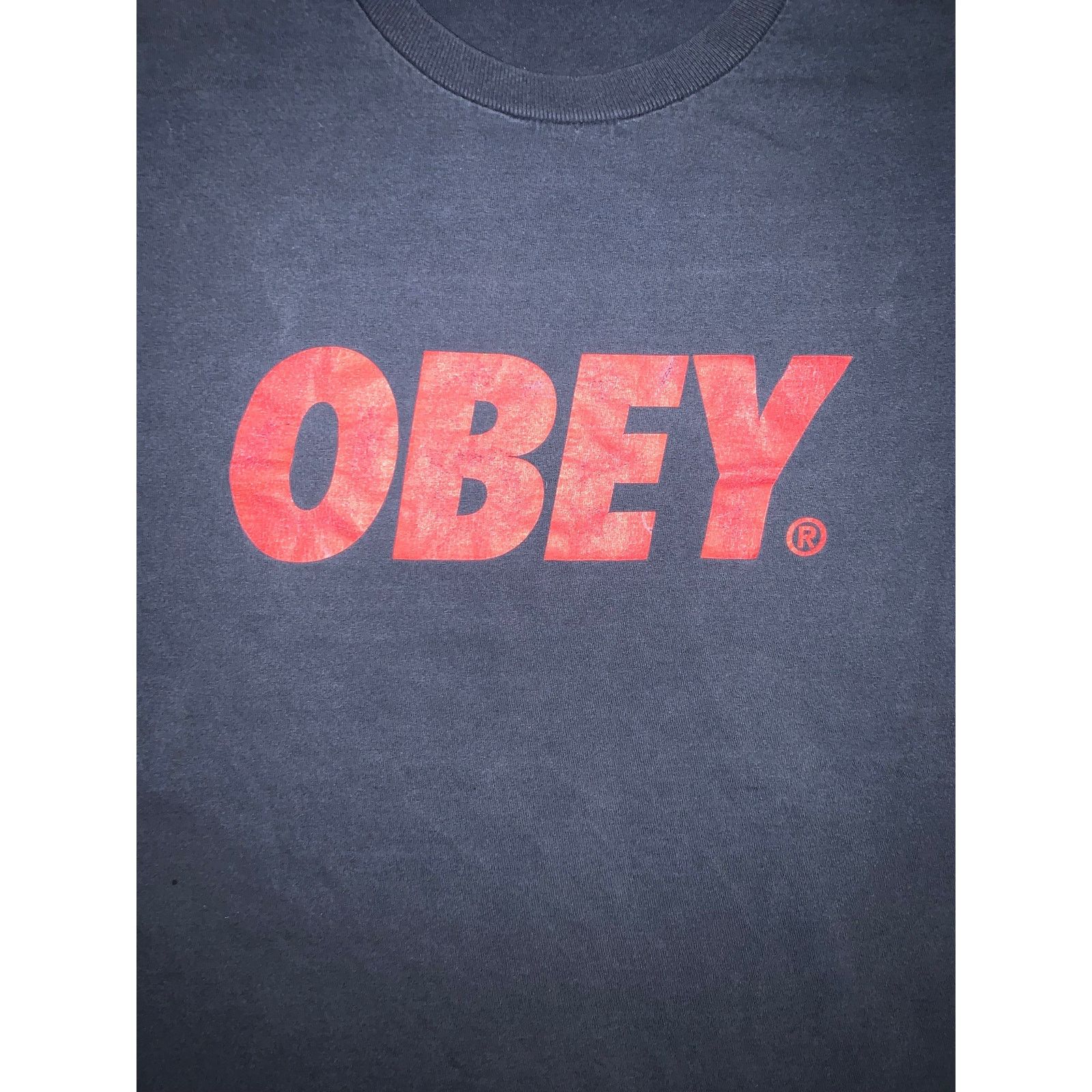 Obey × Vintage Vintage Y2K Obey Logo T Shirt Large Navy Red Made in Mexico Size US L / EU 52-54 / 3 - 1 Thumbnail