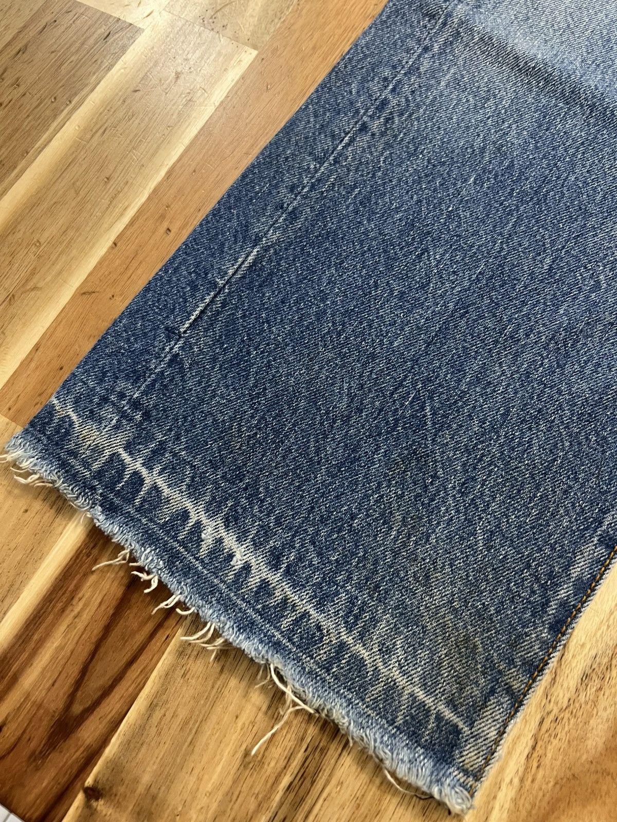 Levi's Vintage Levis 501XX Small E Distressed Denim Jeans Size US 32 / EU 48 - 7 Thumbnail
