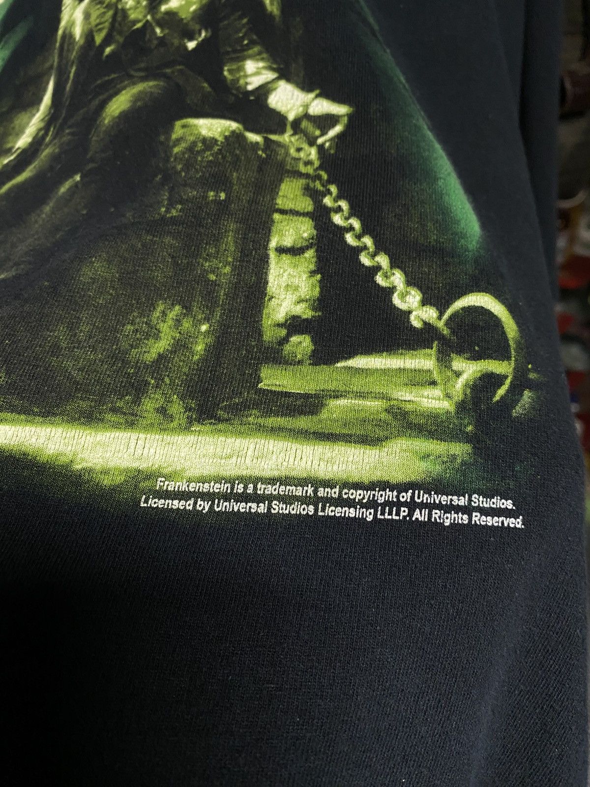 Vintage Vintage 00’ Frankenstein Universal Studios Tee Shirt XLarge Size US XL / EU 56 / 4 - 4 Thumbnail