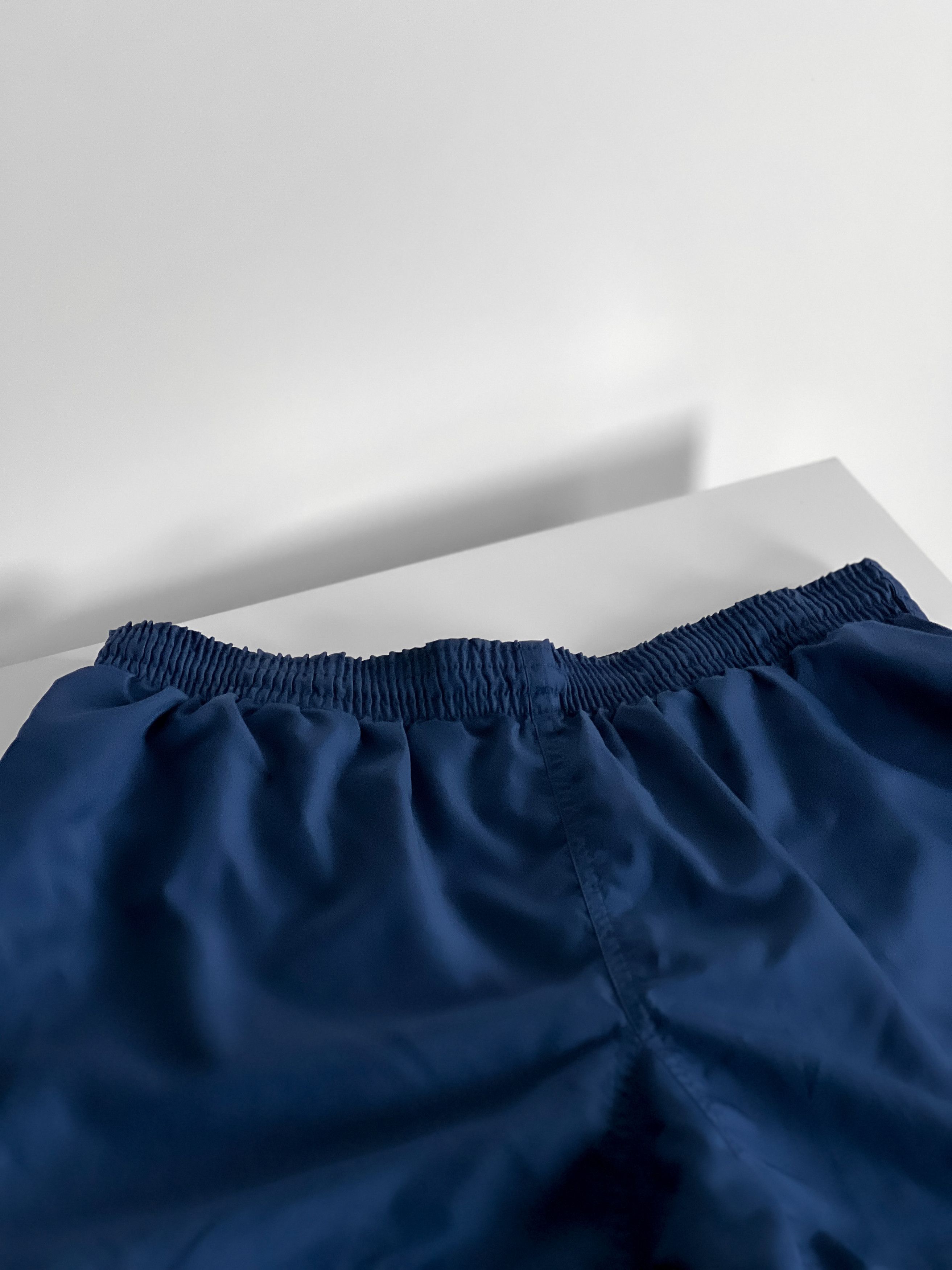 Nike Nike Vintage 90`s Men`s Shorts Size US 32 / EU 48 - 5 Thumbnail