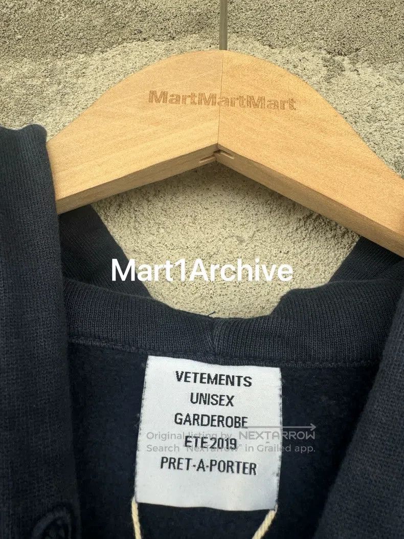 Vetements VETEMENTS Fist vortex elbow cutout hoodie Size US XS / EU 42 / 0 - 7 Thumbnail