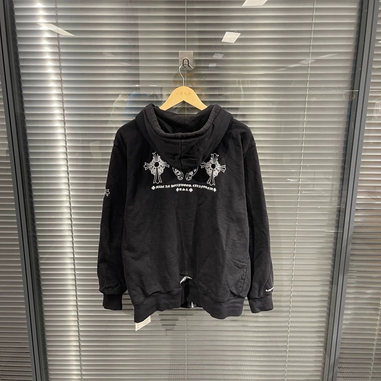 Chrome Hearts Chrome Hearts Black Horseshoe SilverBuckle Zipper Jkt XL 95N Size US XL / EU 56 / 4 - 2 Thumbnail