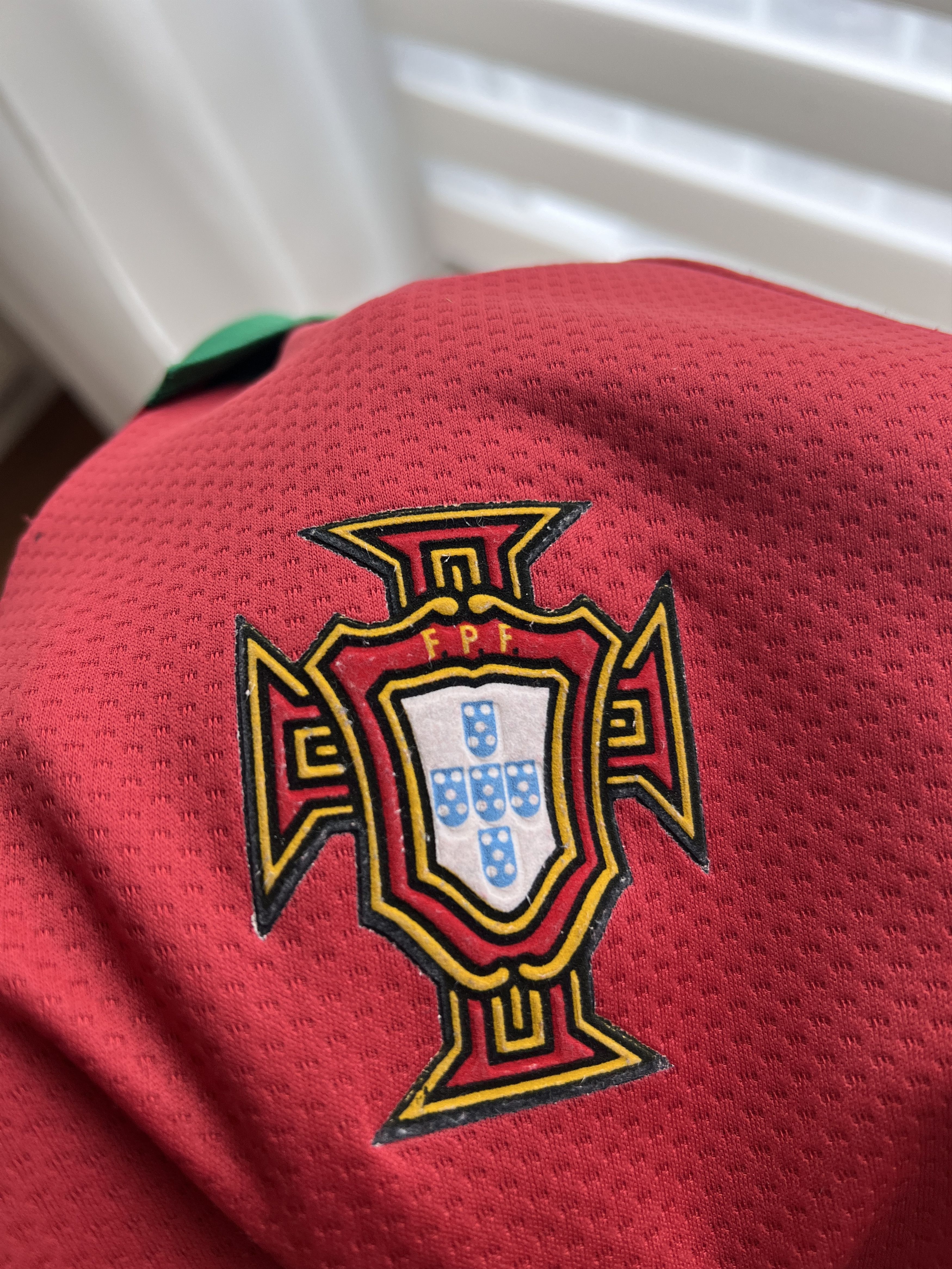 Vintage Rare! Olympic FC Portugal 1996 home football jersey soccer Size US M / EU 48-50 / 2 - 9 Thumbnail