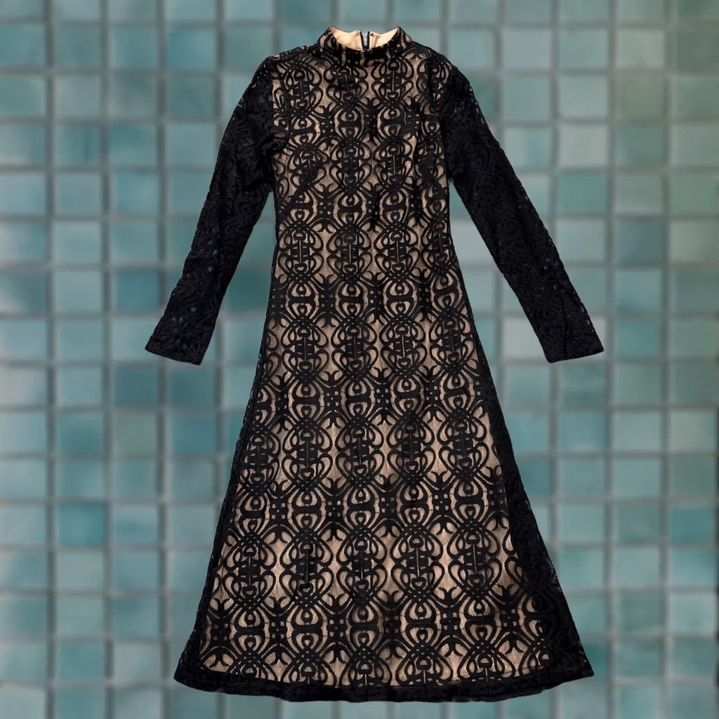 Forever 21 FOREVER 21 Dress Womens Small Black Floral Lace Crochet Overlay Mock Neck Gothic Size S / US 4 / IT 40 - 1 Thumbnail