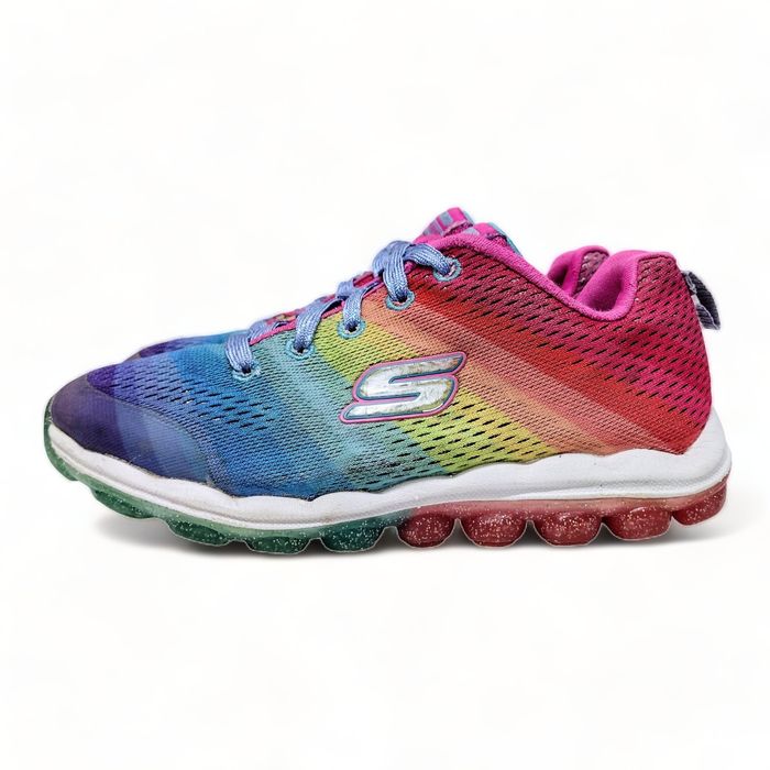 Skechers store rainbow drops