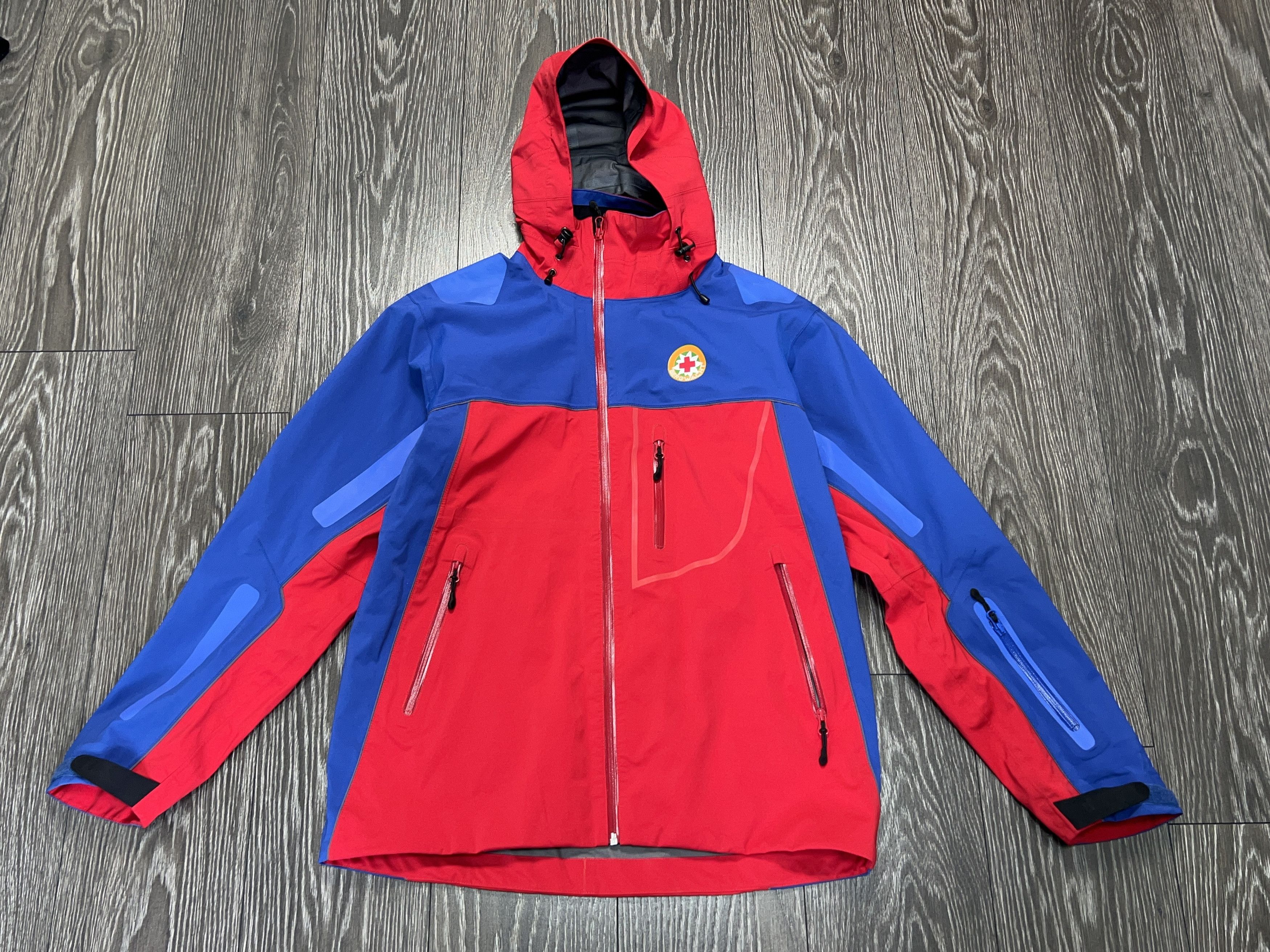 Goretex × Stussy STUSSY X GORE-TEX WADING SHELL SOLID JACKET | Grailed