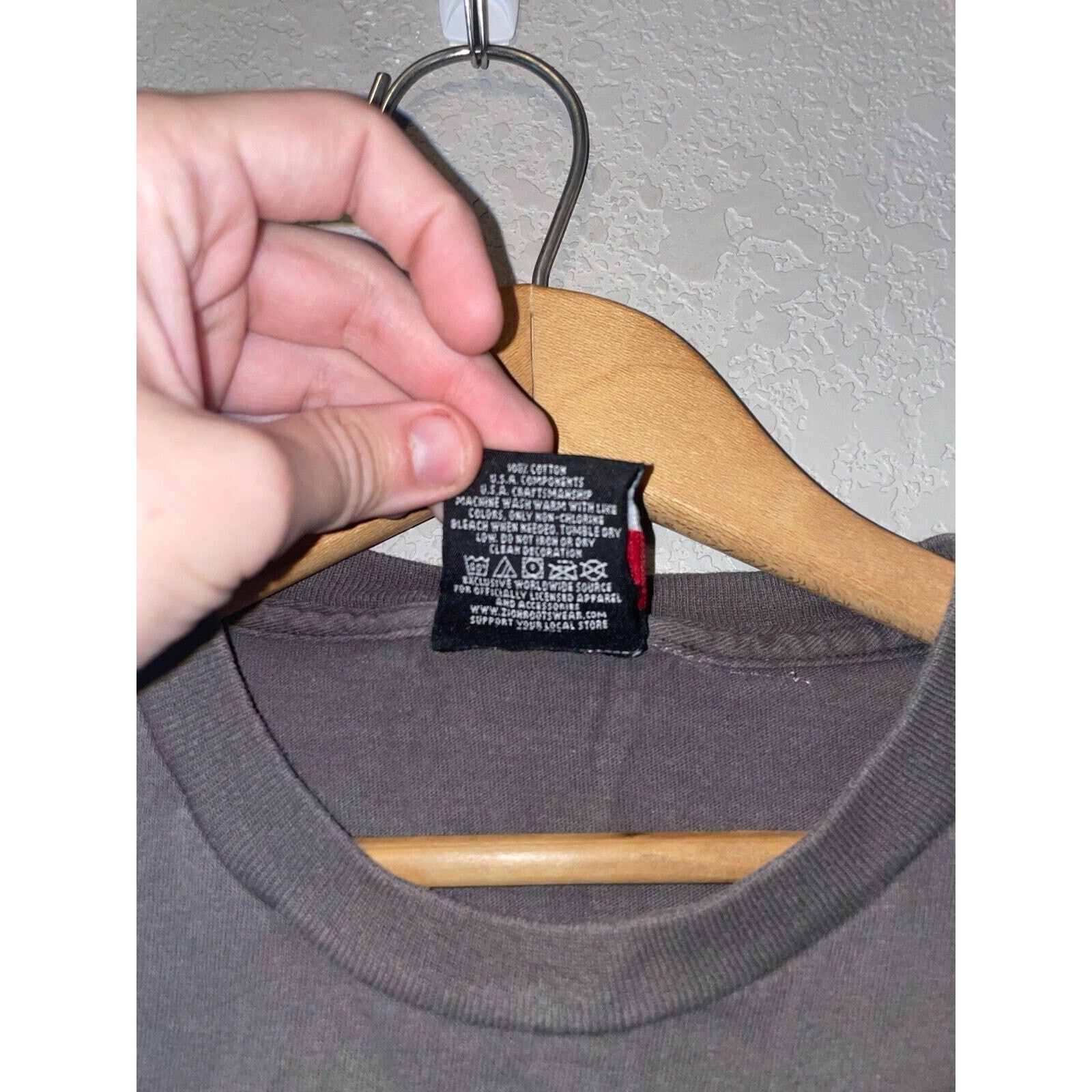 Zion Rootswear Y2K Bob Marley Hit me With Music Reggae Graphic Shirt Size US L / EU 52-54 / 3 - 8 Thumbnail
