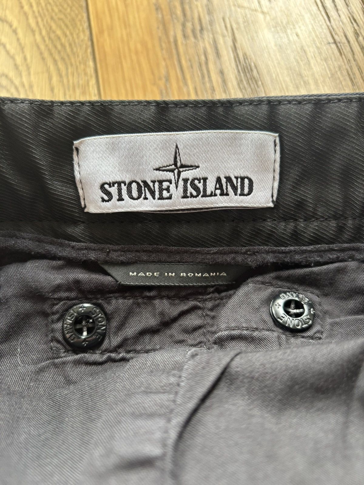 Stone Island Stone Island cargo pants Size US 33 - 7 Thumbnail