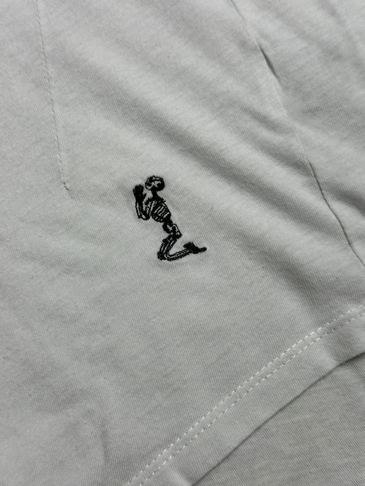 Other Religion T-shirts Streetwear Rare Y2K Size US L / EU 52-54 / 3 - 4 Thumbnail