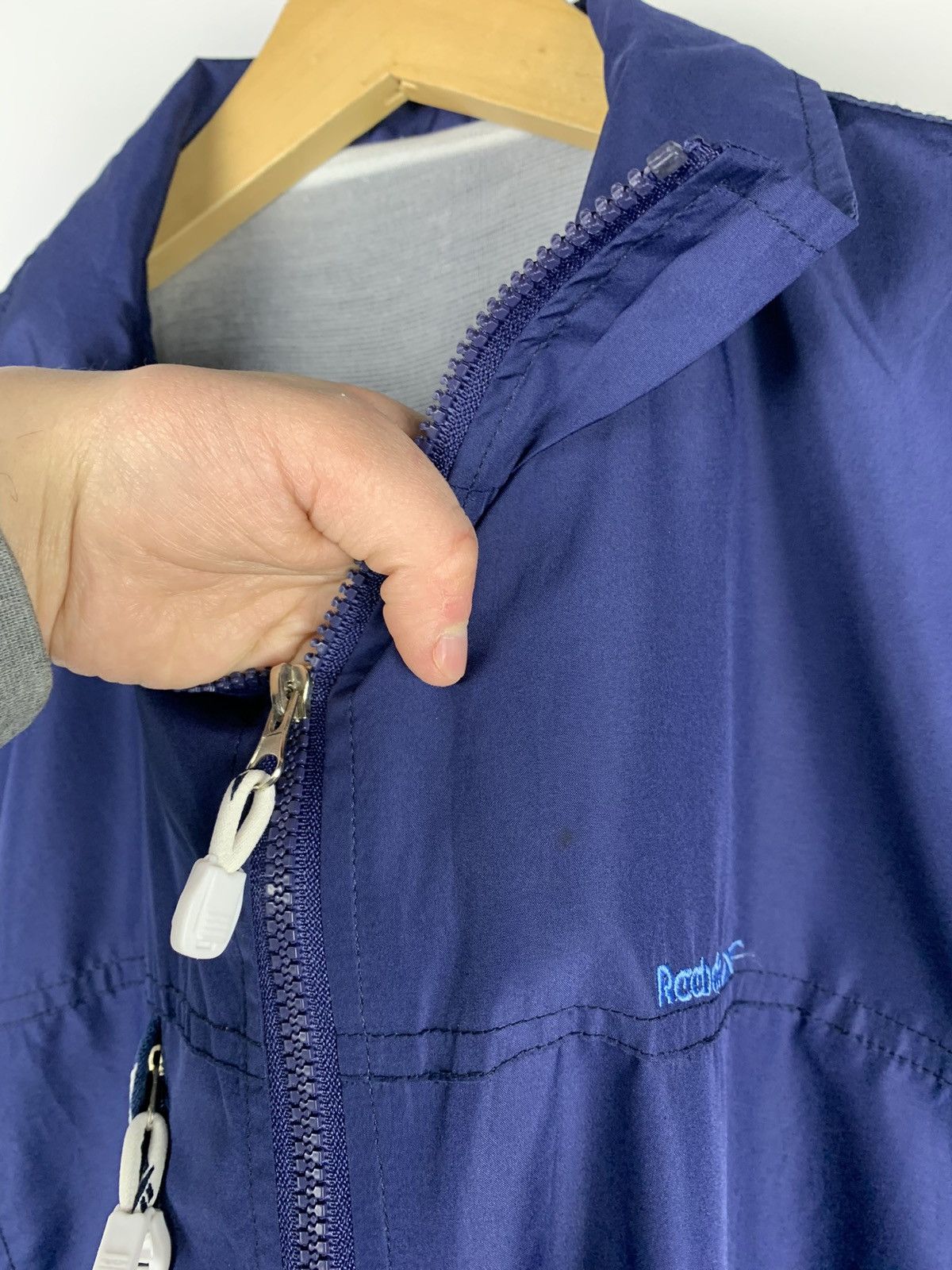 Reebok Vintage Reebok Full Zip Vest Jacket Size 17 Blue Size US S / EU 44-46 / 1 - 6 Thumbnail