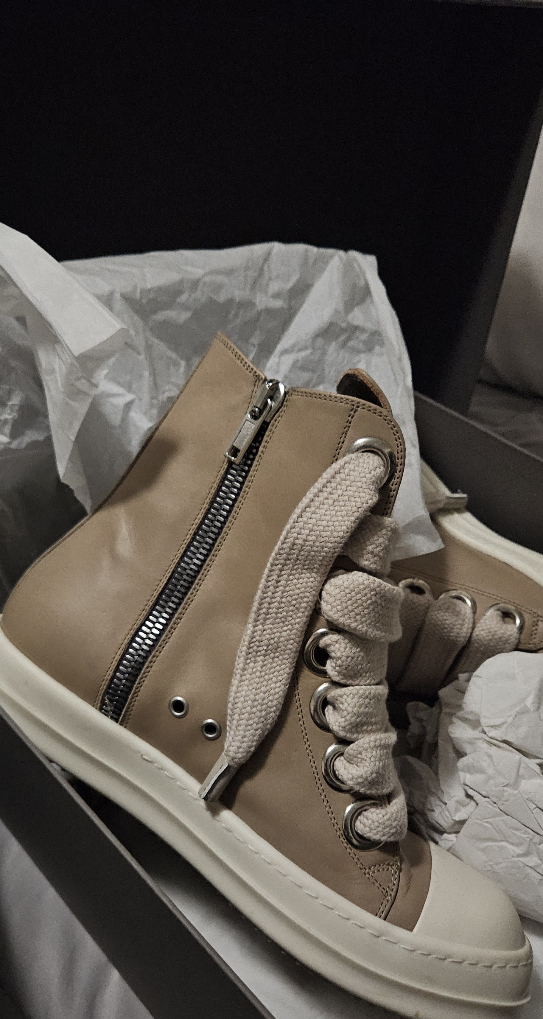 Rick Owens Rick Owens High Top Leather Jumbo Lace Pearl Milk Size US 10 / EU 43 - 2 Thumbnail