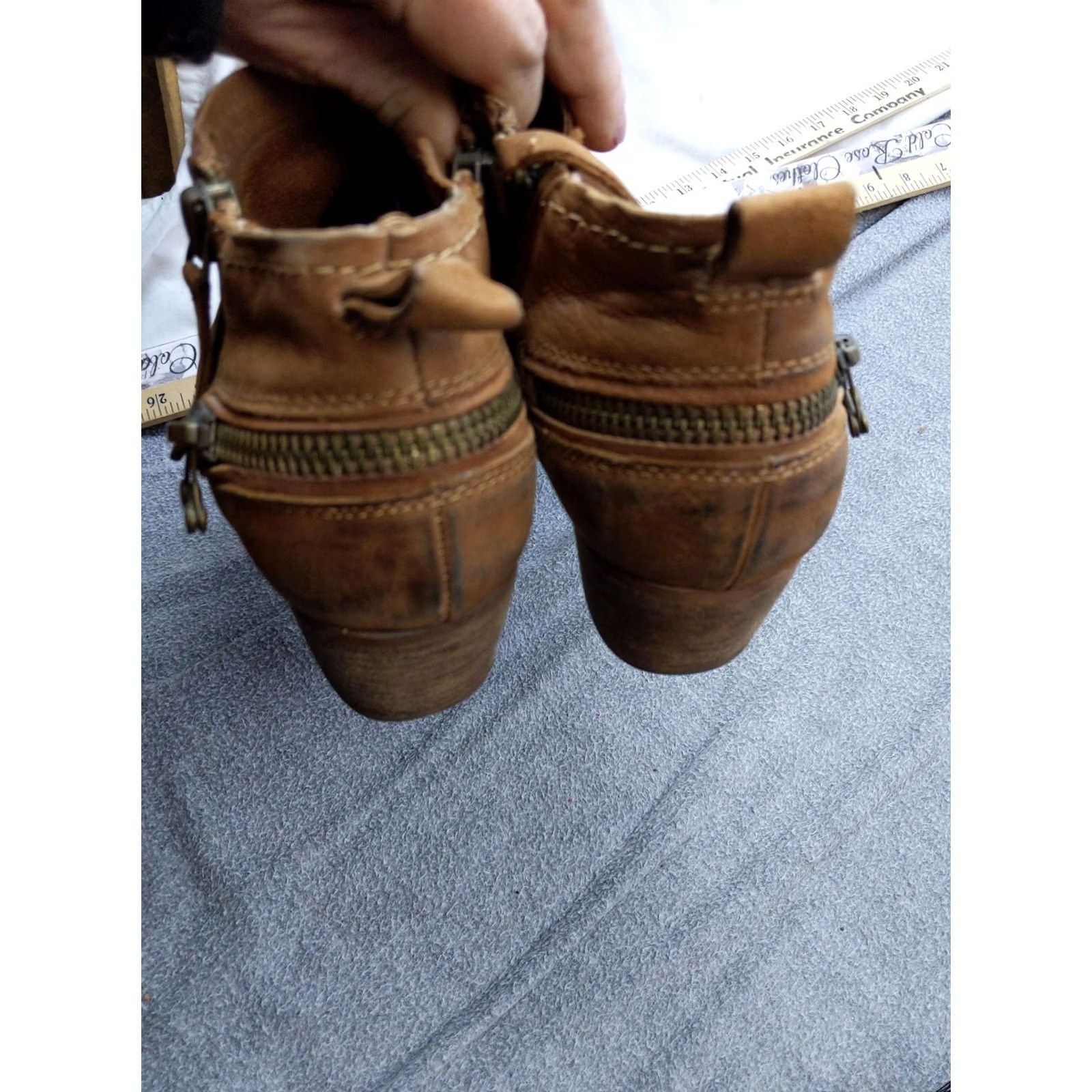 Dolce Vita Dolce Vita Boots Womens Size 8 Brown Leather Ankle Zip Block Heel Booties Size US 9 / IT 39 - 3 Thumbnail